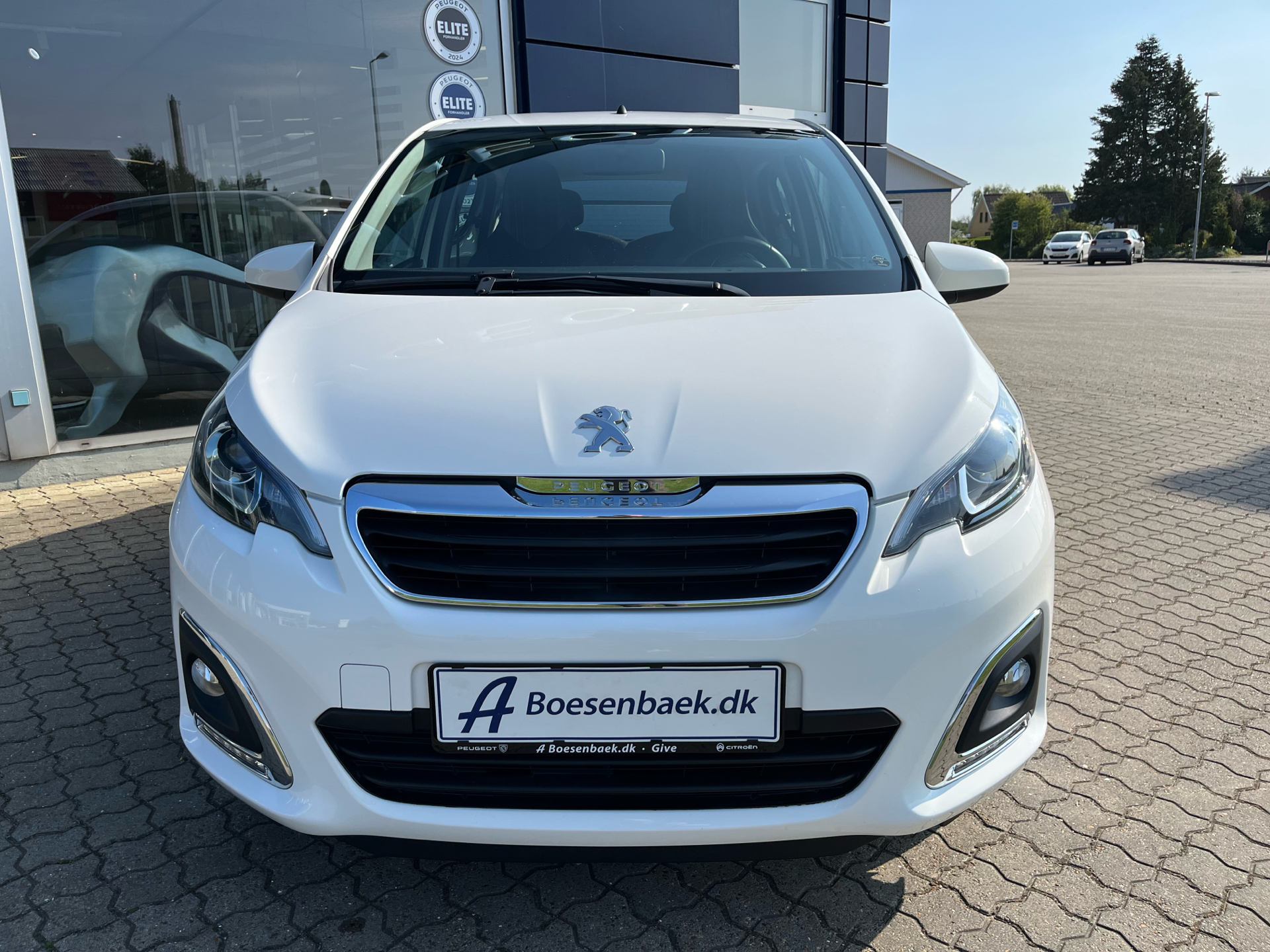 Billede af Peugeot 108 1,0 e-Vti Allure+ 72HK 5d