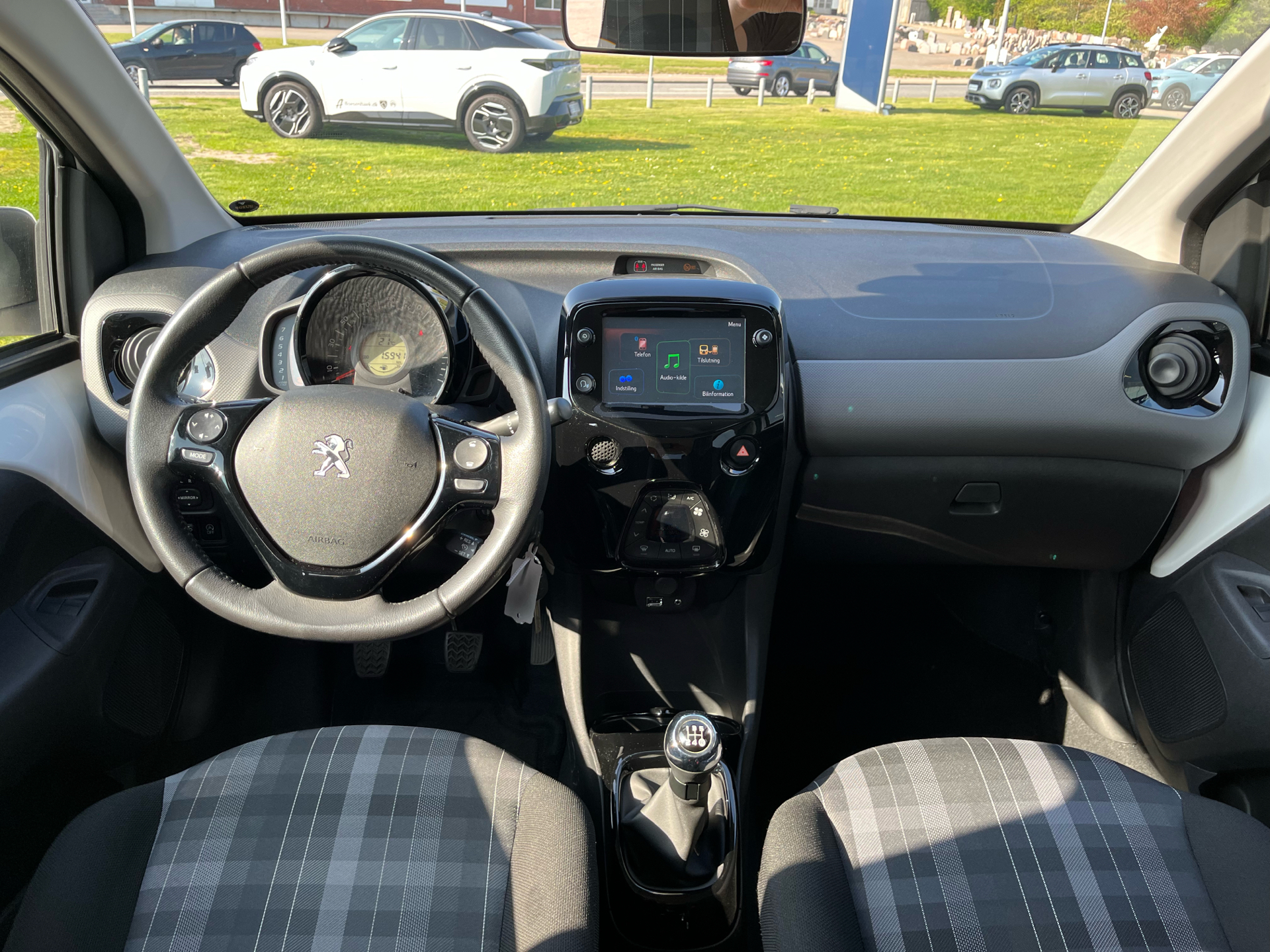Billede af Peugeot 108 1,0 e-Vti Allure+ 72HK 5d
