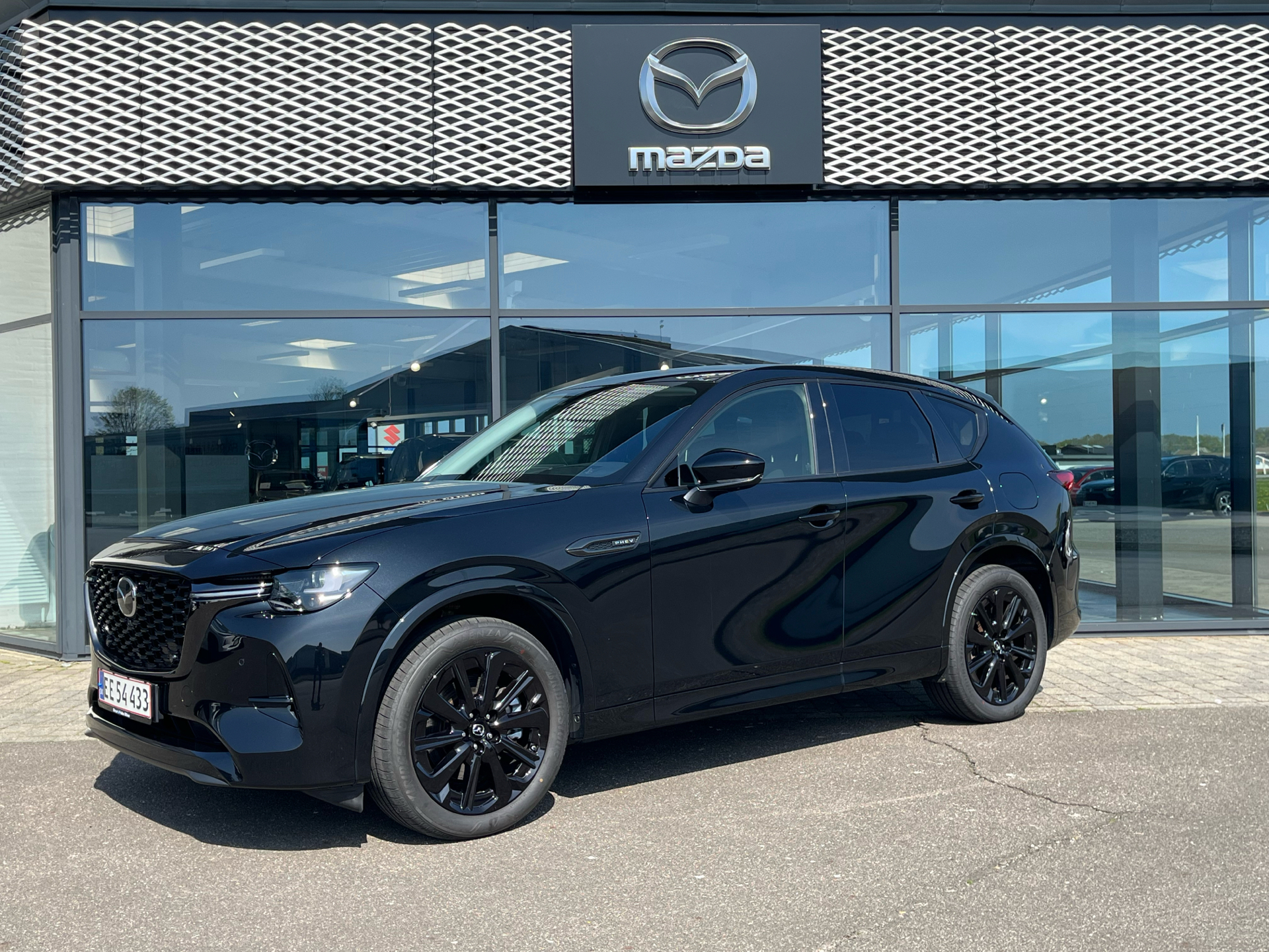 Billede af Mazda CX-60 2,5 e-Skyactiv  Plugin-hybrid Homura AWD 327HK 5d 8g Aut.