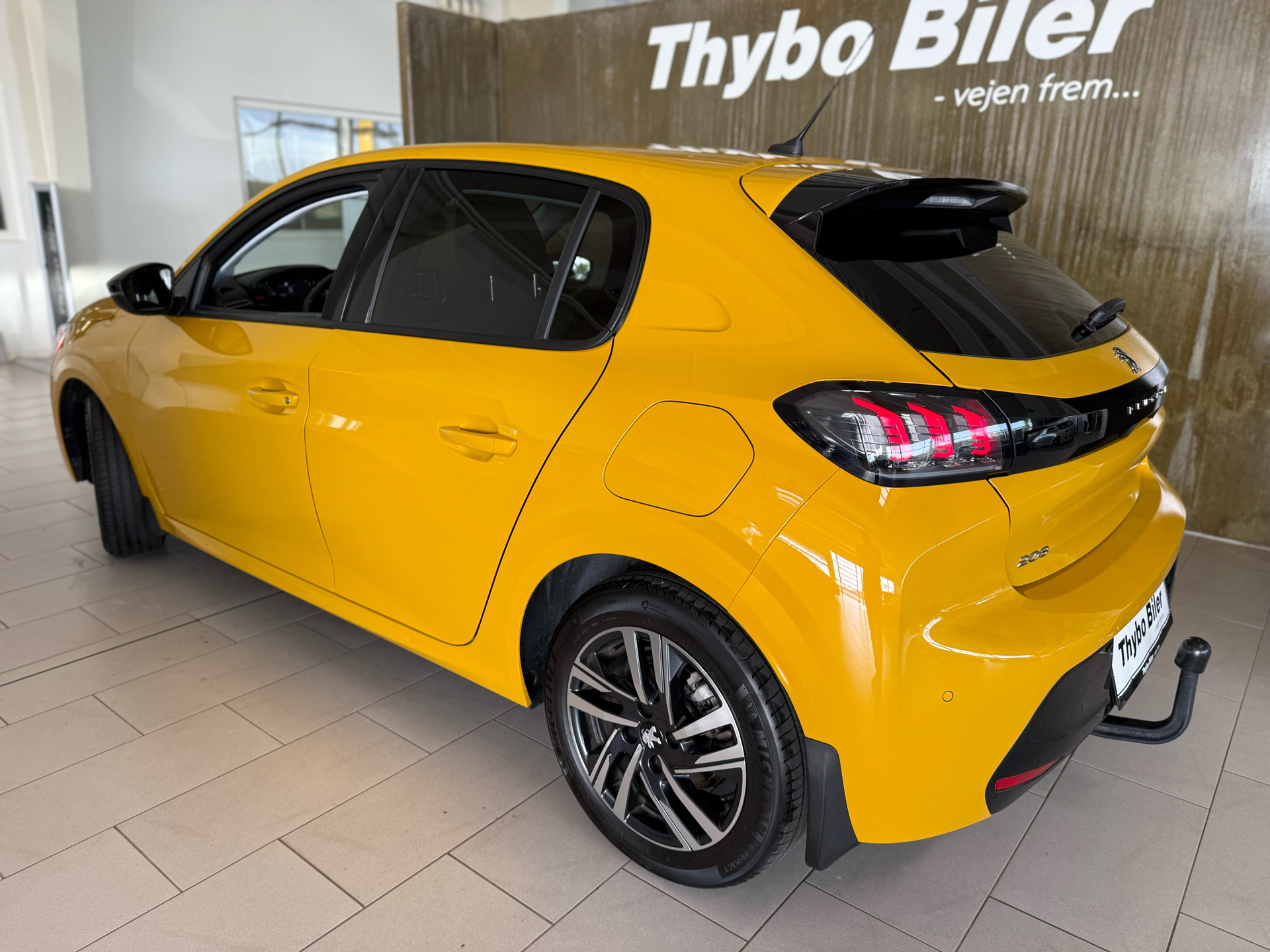 Billede af Peugeot 208 1,2 PureTech Allure 100HK 5d 6g