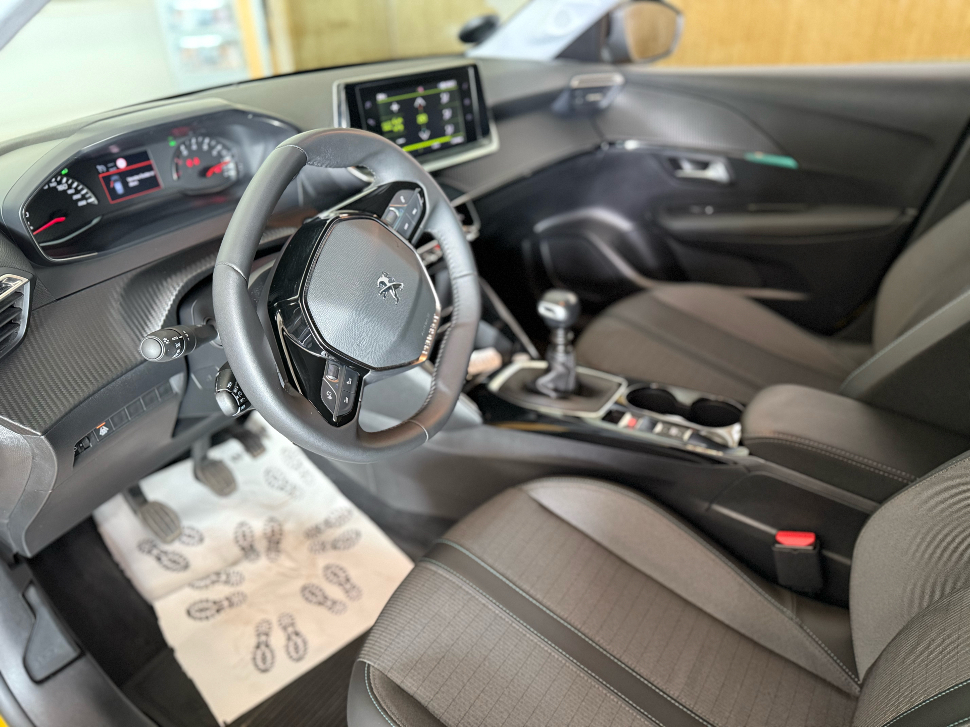 Billede af Peugeot 208 1,2 PureTech Allure 100HK 5d 6g