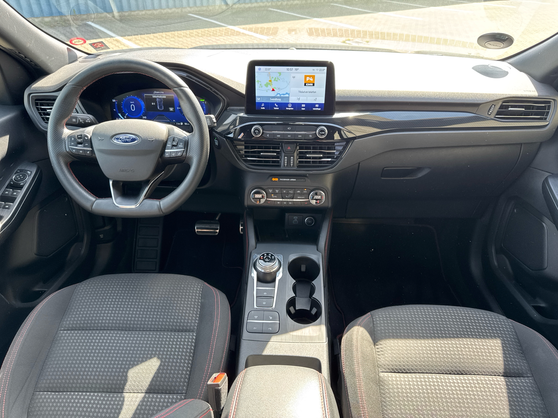 Billede af Ford Kuga 2,5 Plugin-hybrid ST-Line CVT 225HK 5d Trinl. Gear