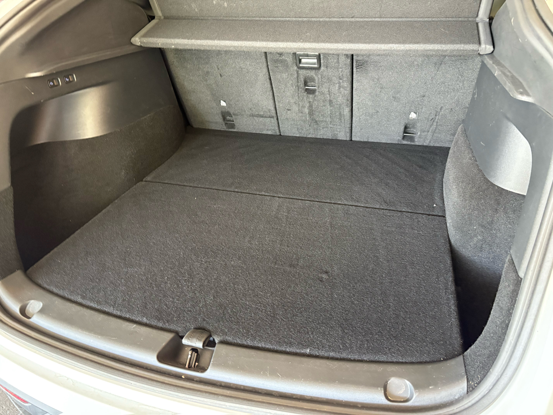 Billede af Tesla Model Y EL RWD 299HK 5d Aut.