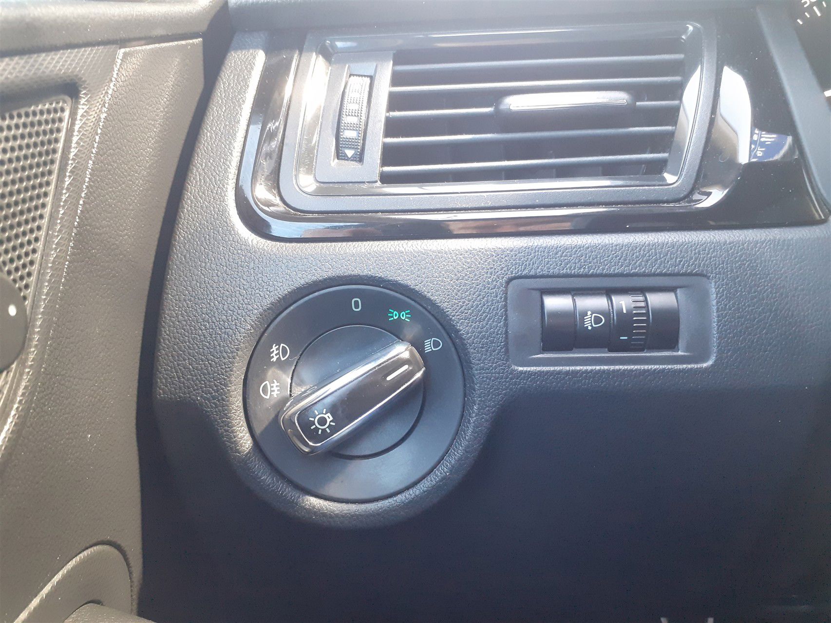 Billede af Skoda Rapid 1,2 TSI Sport 105HK 5d
