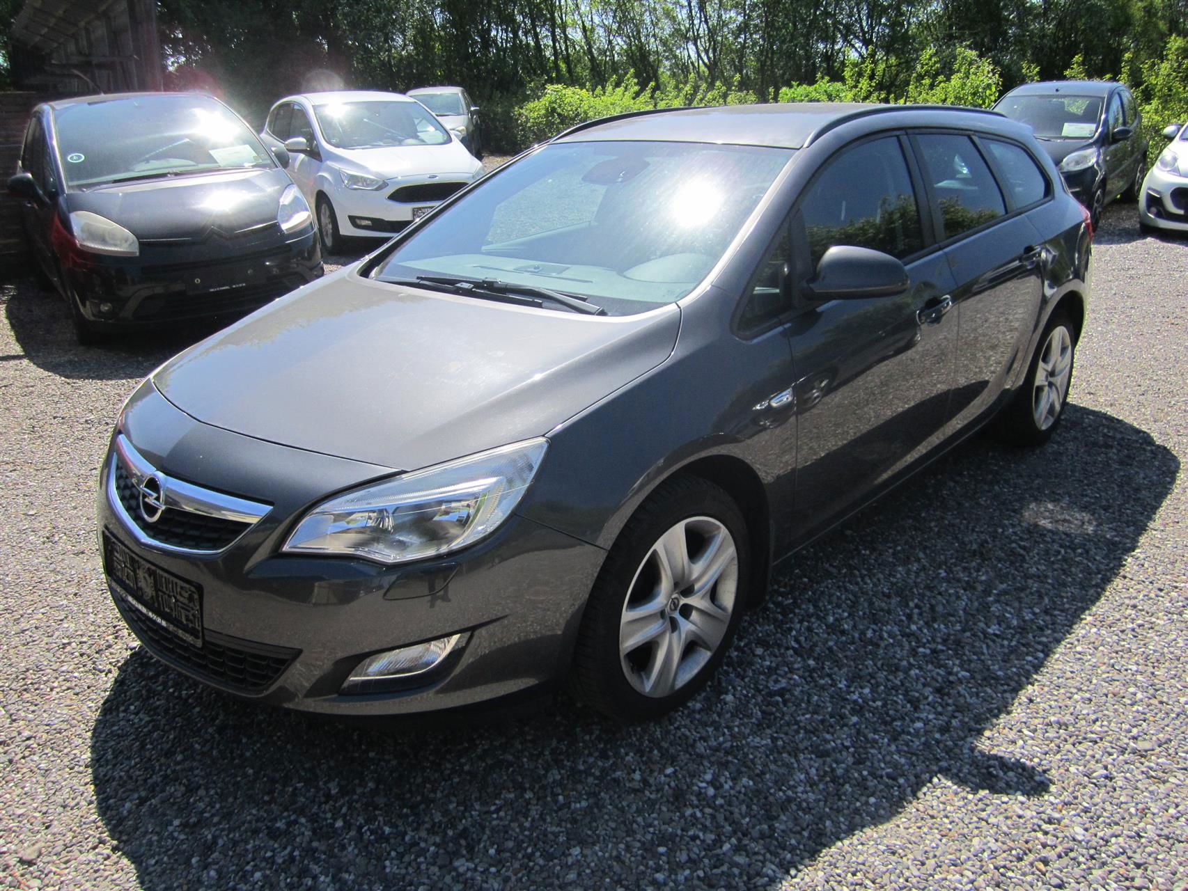 Billede af Opel Astra Sports Tourer 1,4 Turbo Enjoy Start/Stop 140HK Stc 6g
