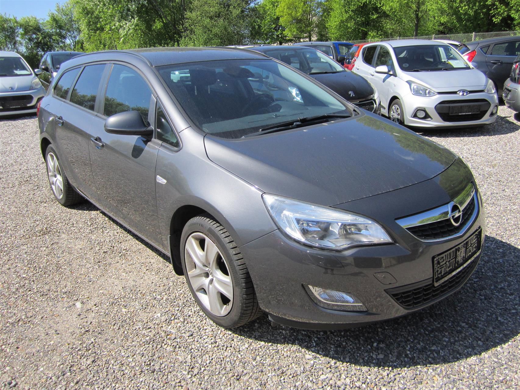 Billede af Opel Astra Sports Tourer 1,4 Turbo Enjoy Start/Stop 140HK Stc 6g