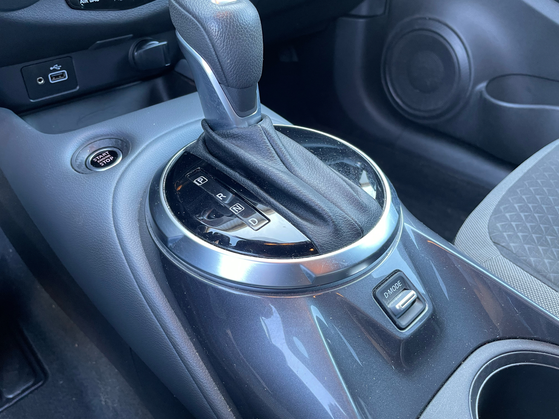 Billede af Nissan Juke 1,0 Dig-T N-Connecta DCT 114HK 5d 7g Aut.