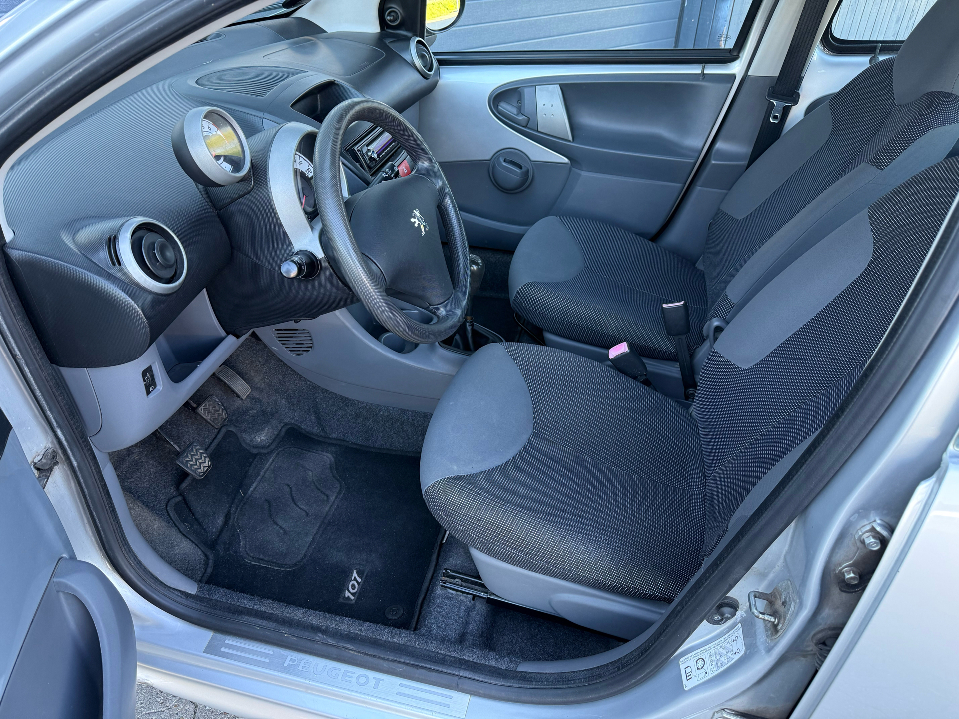 Billede af Peugeot 107 1,0 12V Urban 68HK 5d