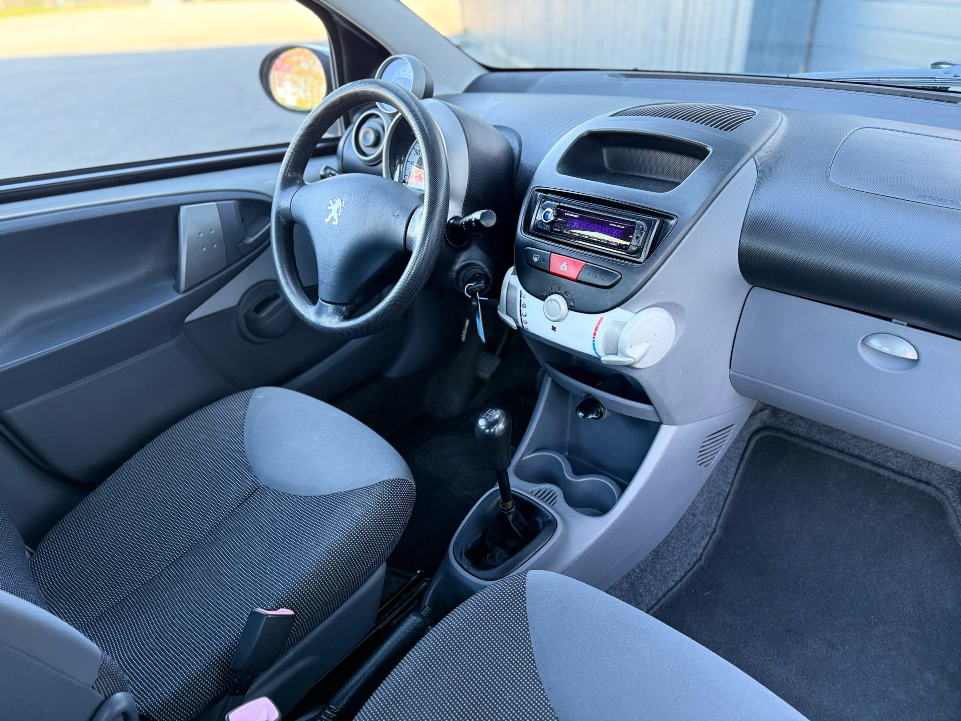 Billede af Peugeot 107 1,0 12V Urban 68HK 5d
