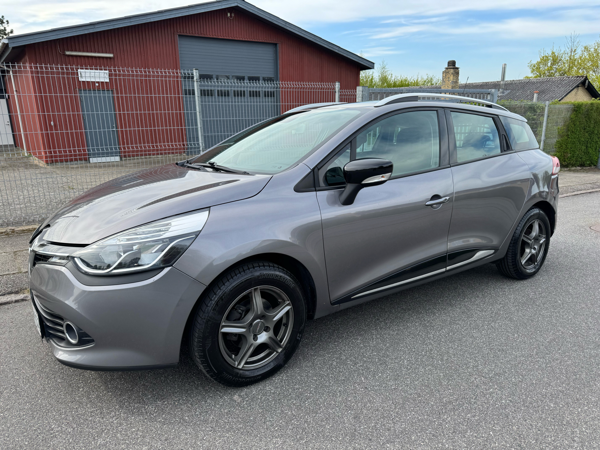 Billede af Renault Clio Sport Tourer 0,9 TCE Expression Energy 90HK Stc