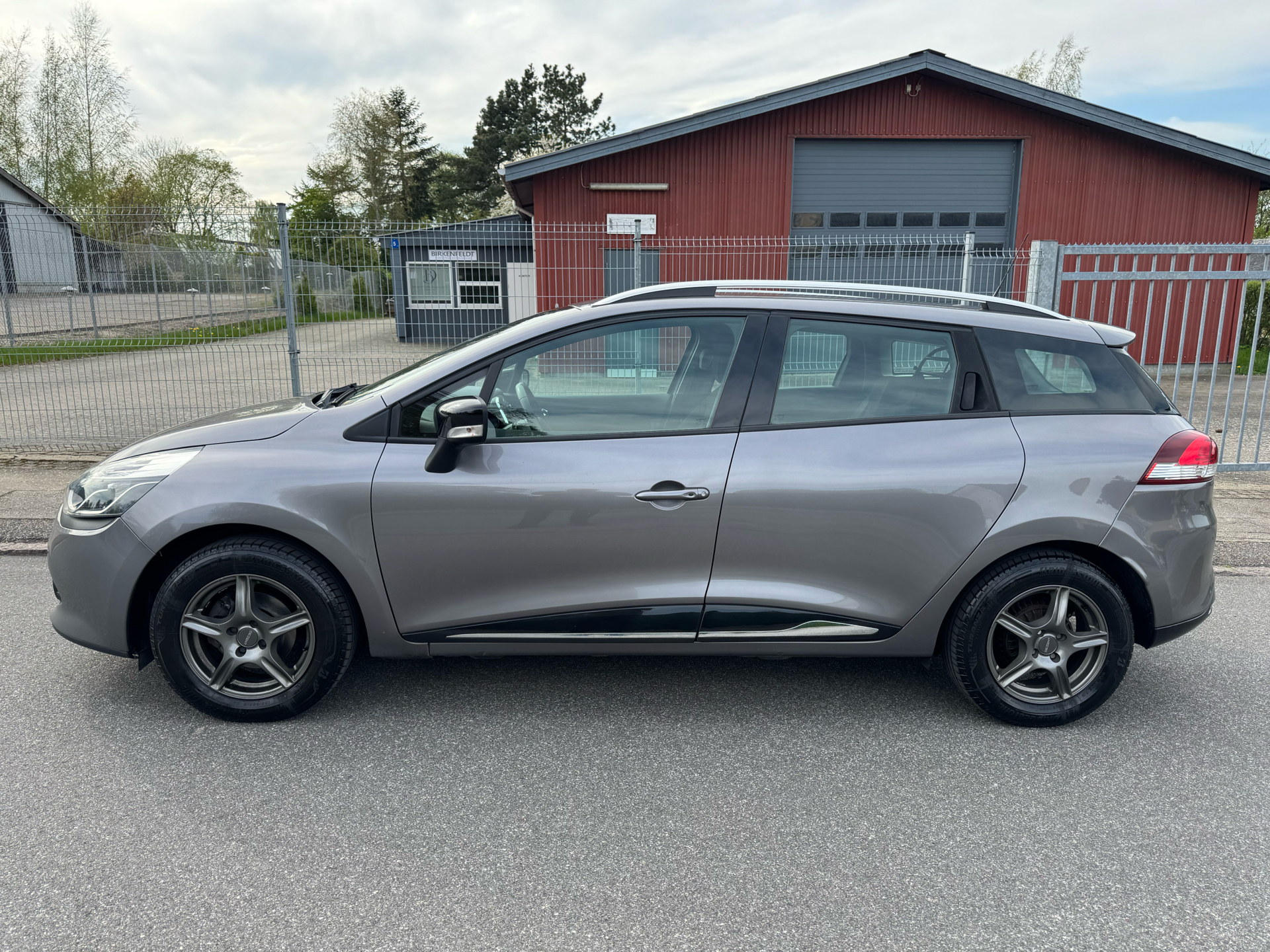 Billede af Renault Clio Sport Tourer 0,9 TCE Expression Energy 90HK Stc