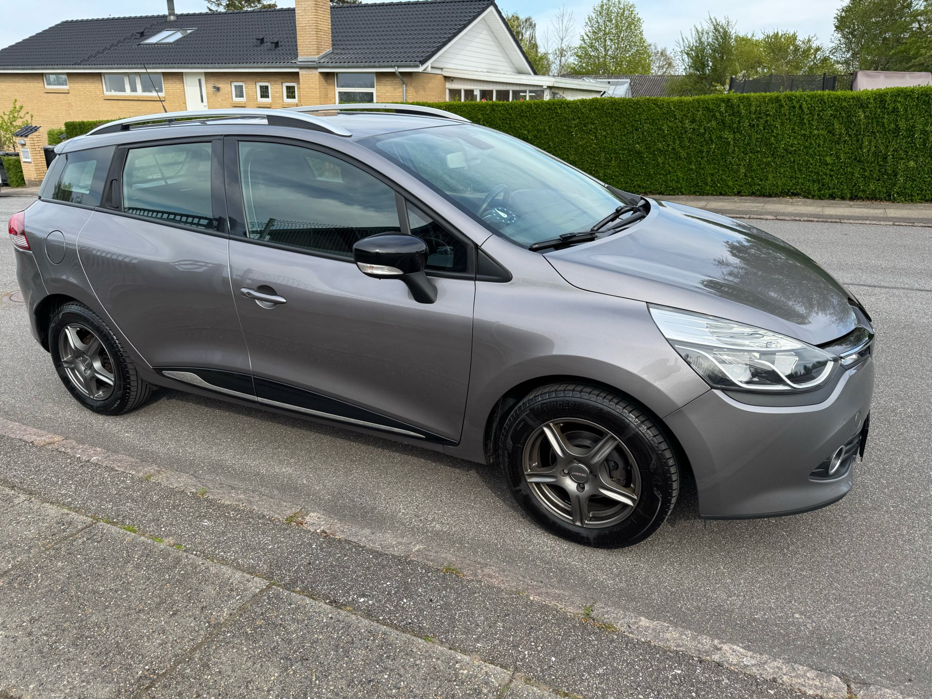 Billede af Renault Clio Sport Tourer 0,9 TCE Expression Energy 90HK Stc