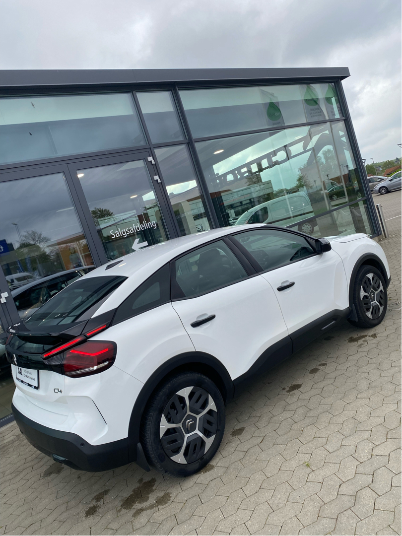 Billede af Citroën C4 1,2 PureTech Feel EAT8 130HK 5d 8g Aut.