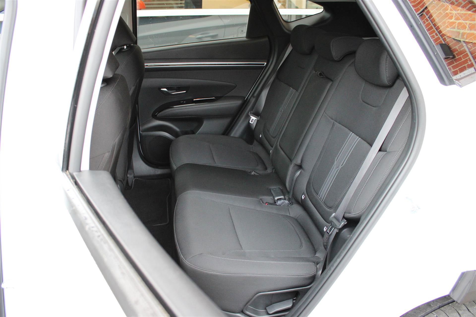 Billede af Hyundai Tucson 1,6 T-GDI  Plugin-hybrid Essential 4WD 265HK 5d 6g Aut.