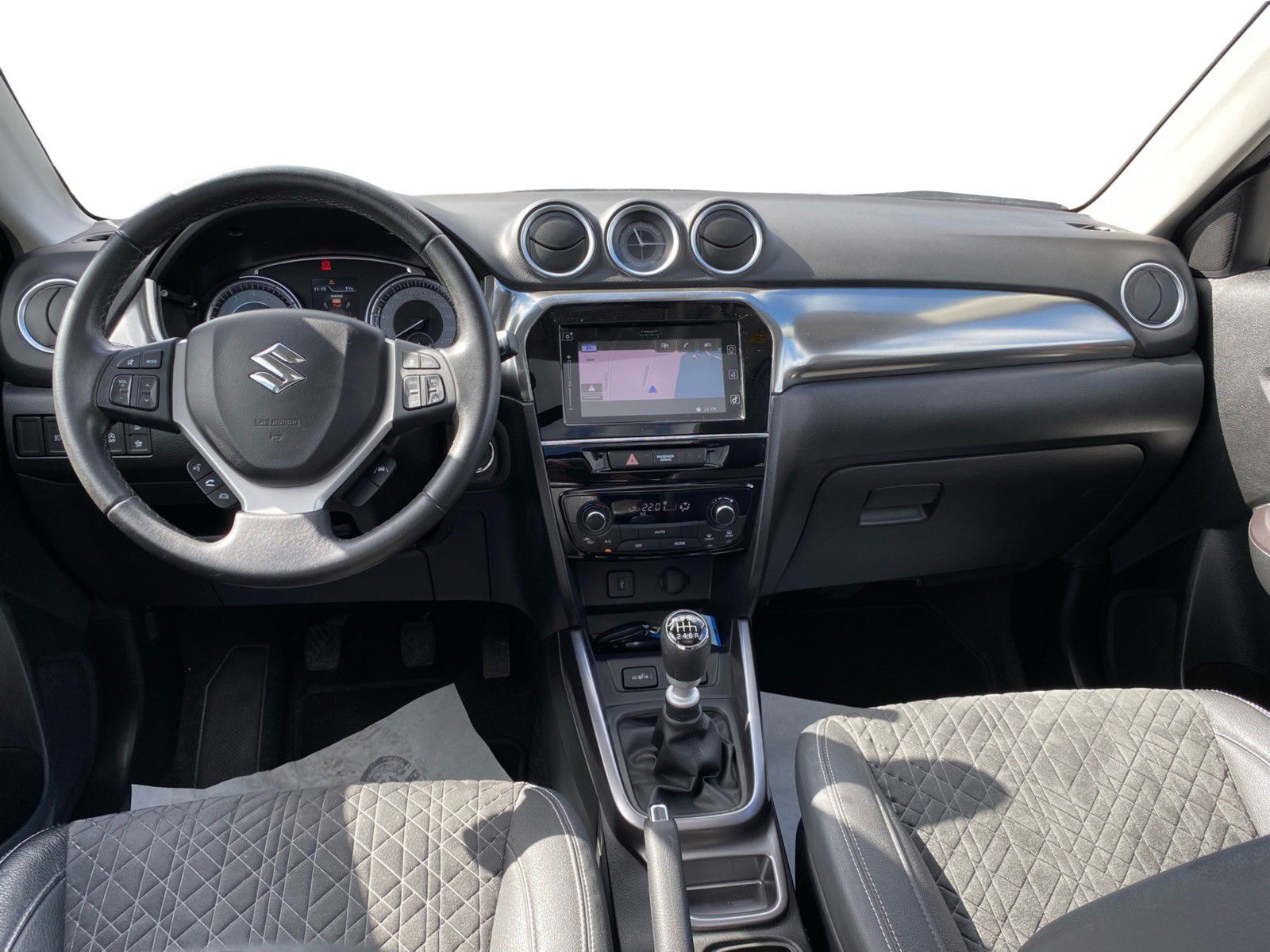Billede af Suzuki Vitara 1,4 Boosterjet Adventure 129HK 5d 6g
