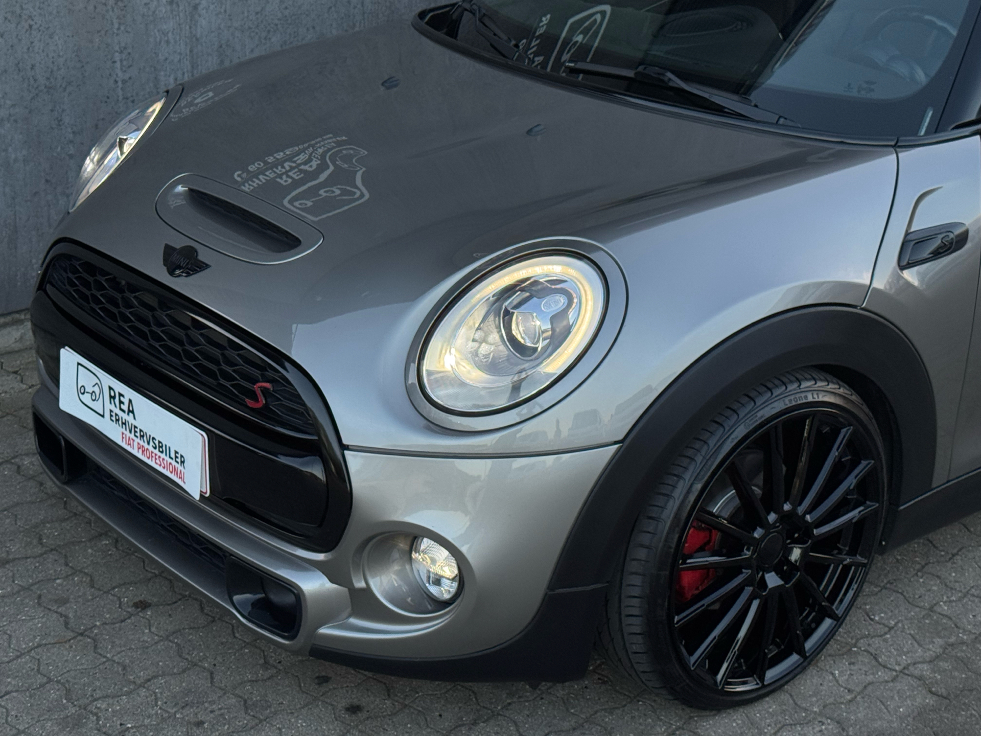 Billede af Mini Cooper S 2,0 Essential 192HK 3d 6g