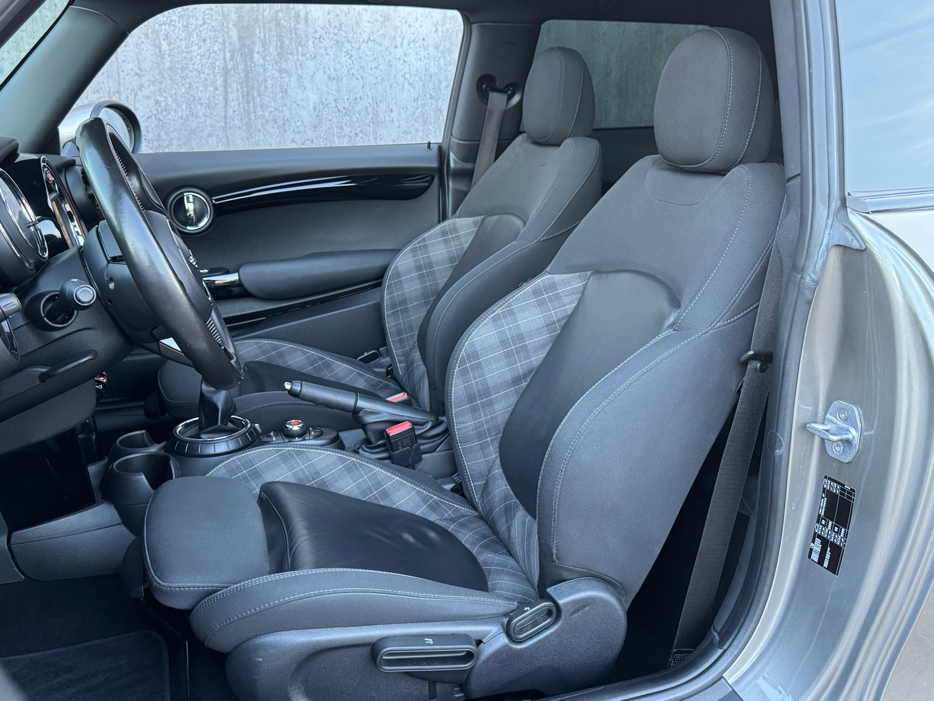 Billede af Mini Cooper S 2,0 Essential 192HK 3d 6g