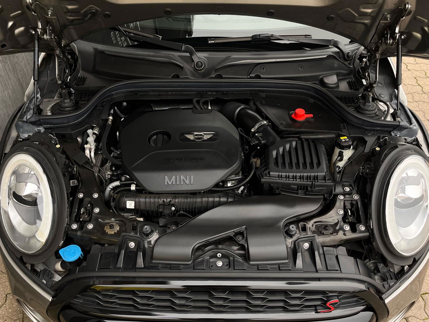Billede af Mini Cooper S 2,0 Essential 192HK 3d 6g