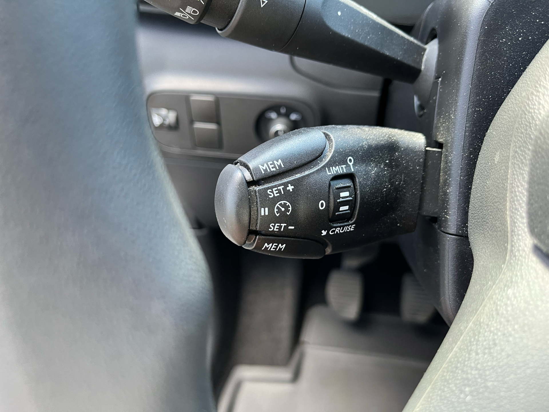 Billede af Citroën C3 1,2 PureTech Shine Ltd. 83HK 5d