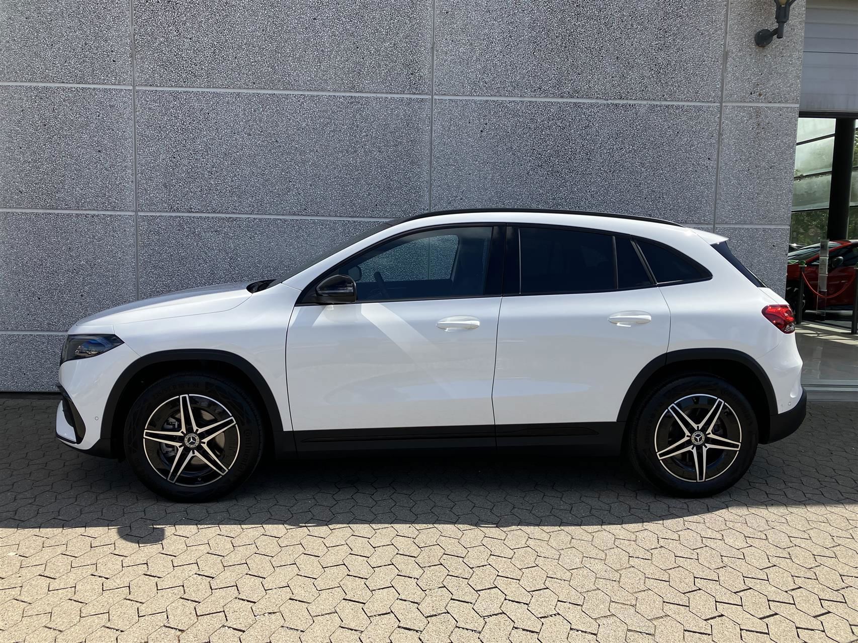 Billede af Mercedes-Benz EQA 250 EL AMG Line 190HK 5d Aut.