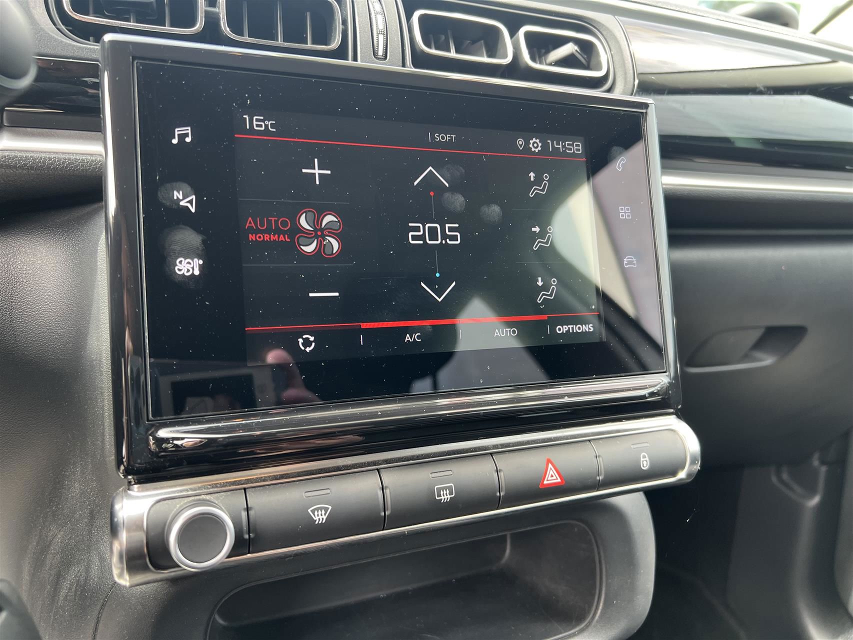 Billede af Citroën C3 1,2 PureTech Shine 110HK 5d 6g Aut.
