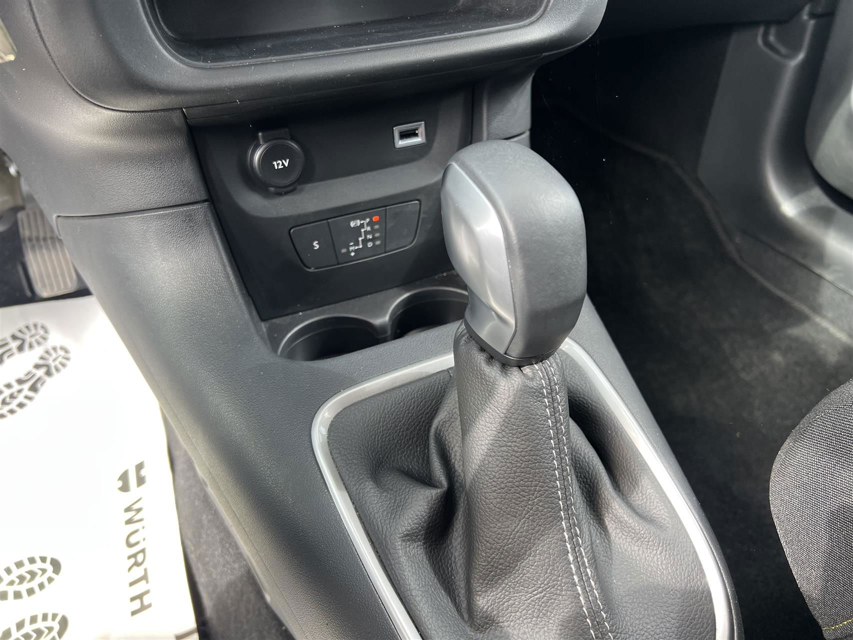 Billede af Citroën C3 1,2 PureTech Shine 110HK 5d 6g Aut.