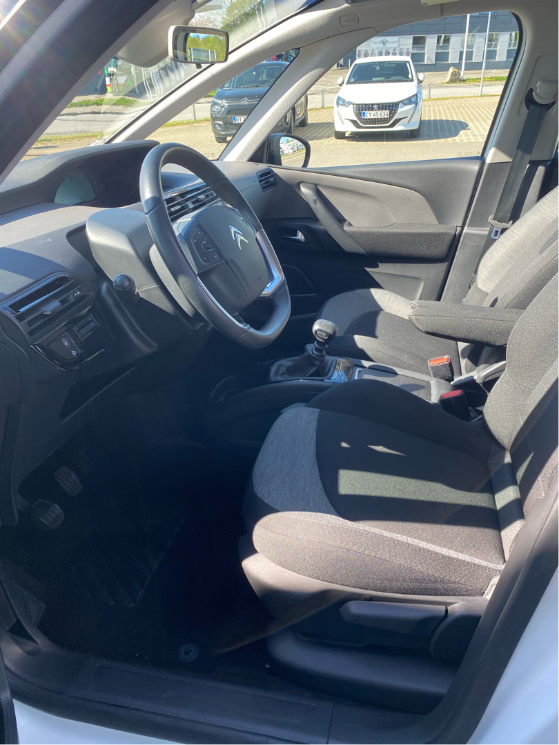 Billede af Citroën Grand C4 SpaceTourer 1,2 PureTech Cool start/stop 130HK