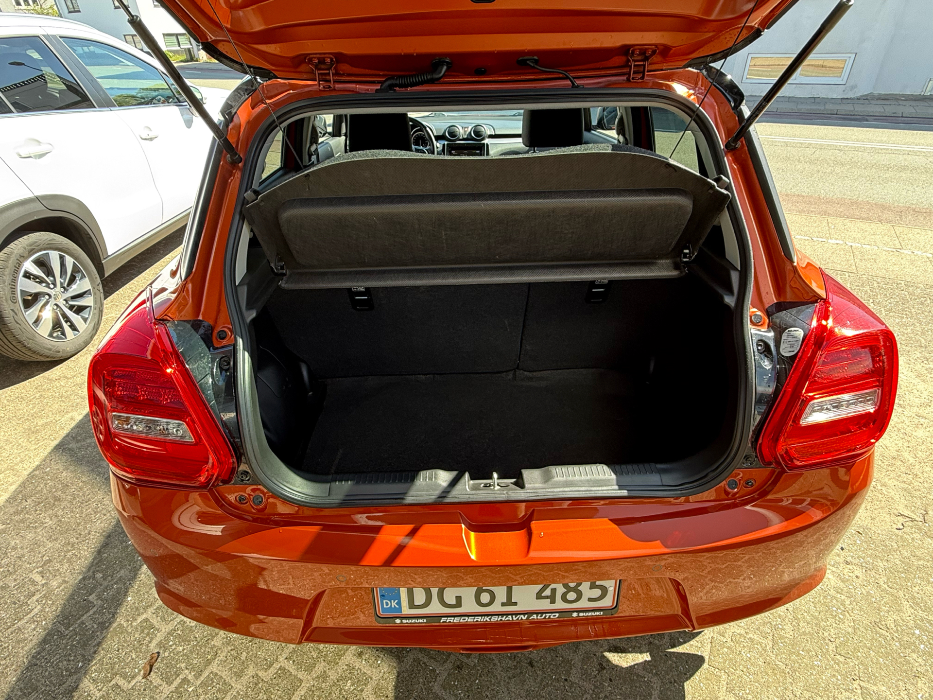 Billede af Suzuki Swift 1,2 Dualjet  Mild hybrid Exclusive AEB CVT 83HK 5d Trinl. Gear