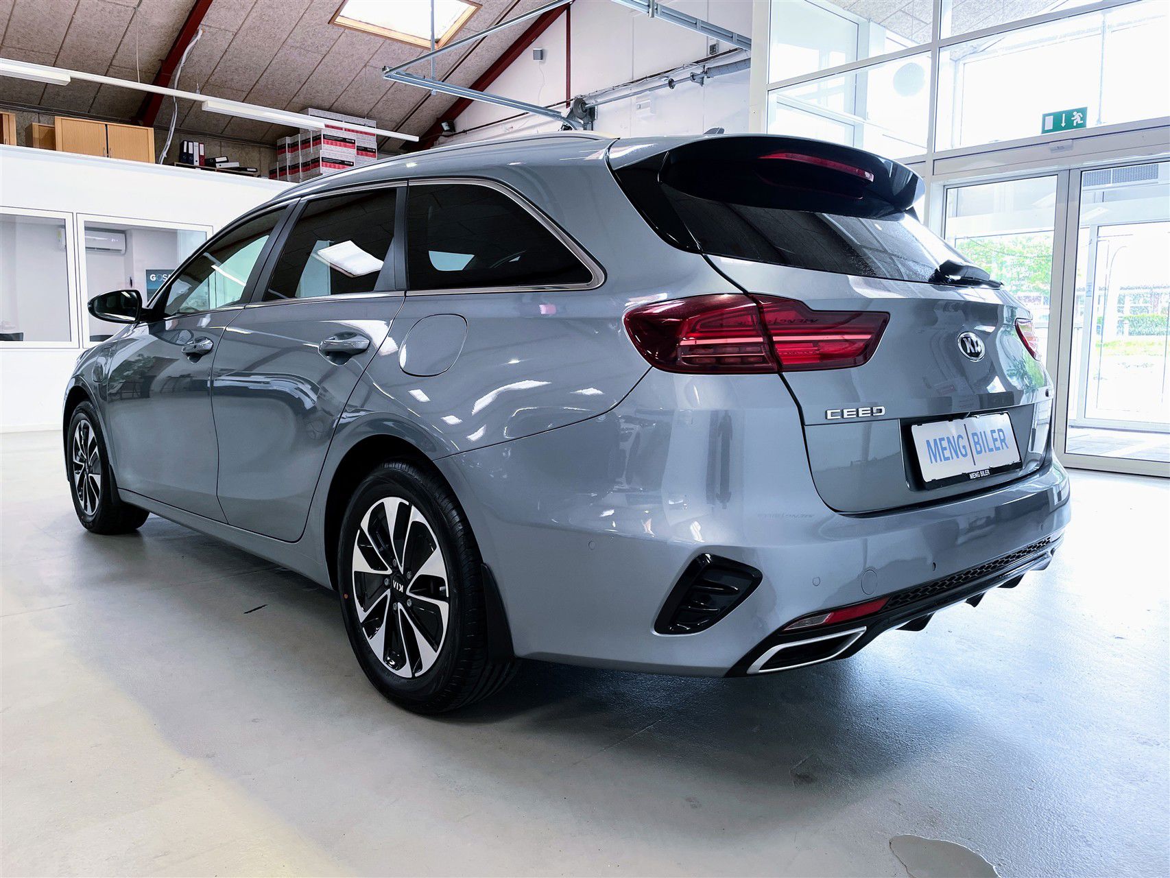 Billede af Kia Ceed SW 1,6 GDI PHEV  Plugin-hybrid Upgrade DCT 141HK Stc 6g Aut.