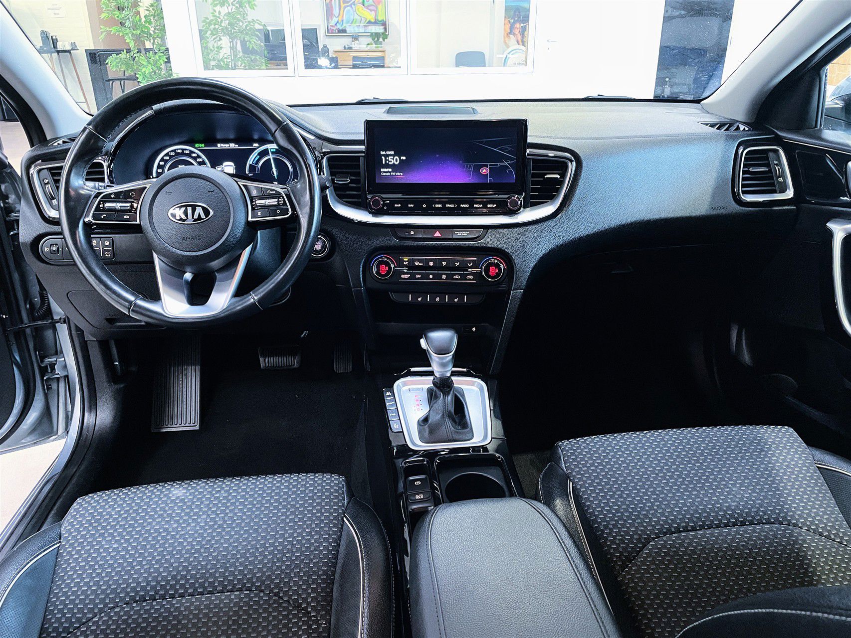 Billede af Kia Ceed SW 1,6 GDI PHEV  Plugin-hybrid Upgrade DCT 141HK Stc 6g Aut.