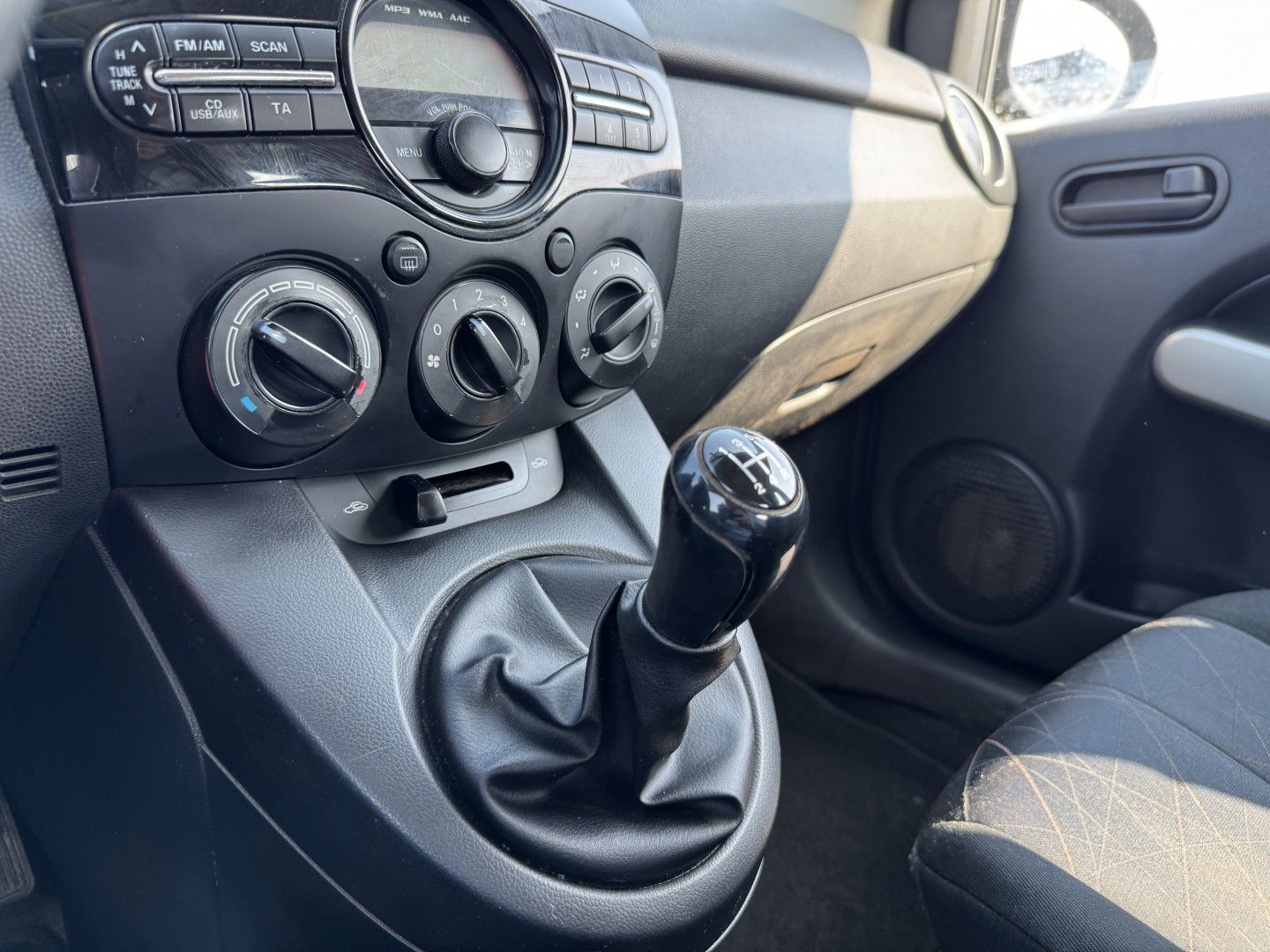 Billede af Mazda 2 1,3 Go 75HK 5d