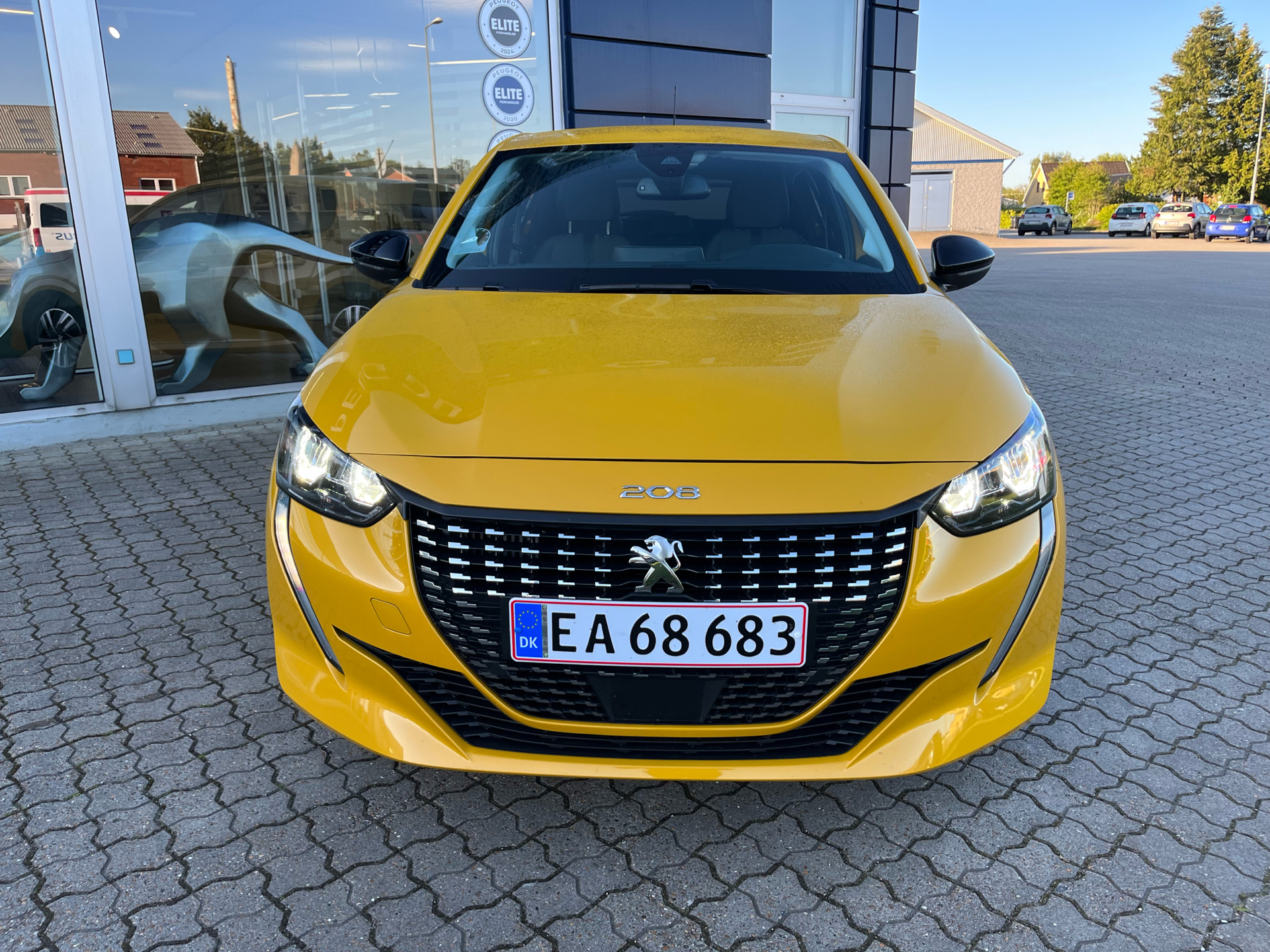 Billede af Peugeot 208 1,2 PureTech Allure Pack 100HK 5d 6g