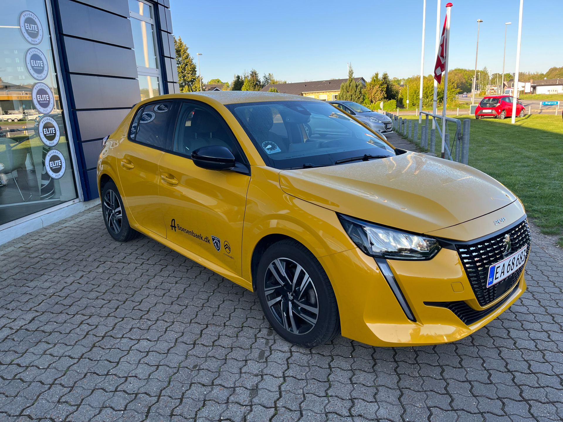 Billede af Peugeot 208 1,2 PureTech Allure Pack 100HK 5d 6g