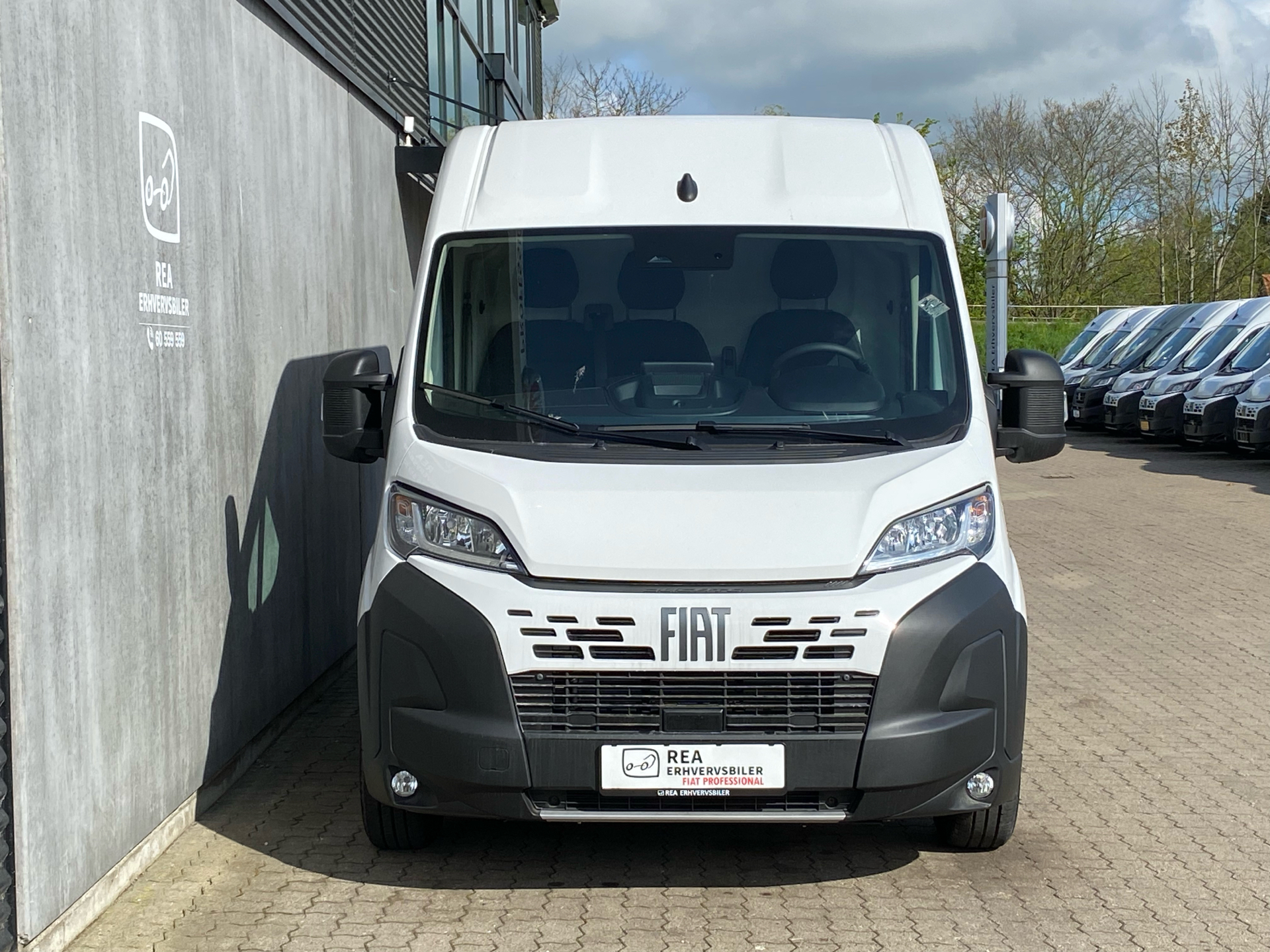 Billede af Fiat Ducato 35M L2H2 2,2 Multijet Pro 180HK Van 8g Aut.