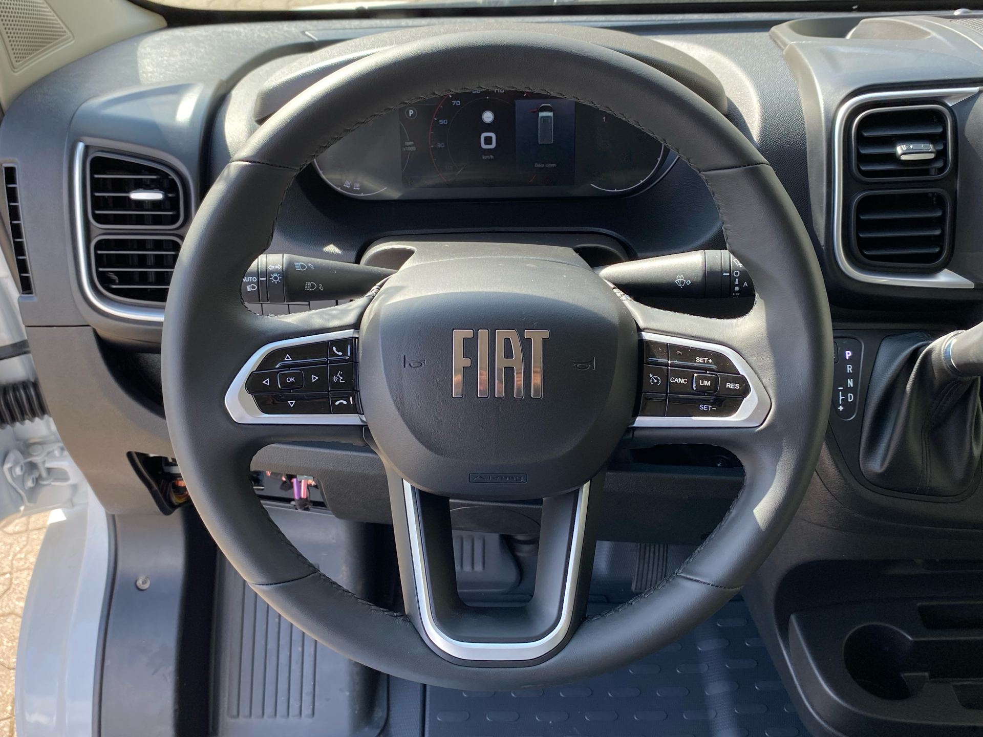 Billede af Fiat Ducato 35M L2H2 2,2 Multijet Pro 180HK Van 8g Aut.