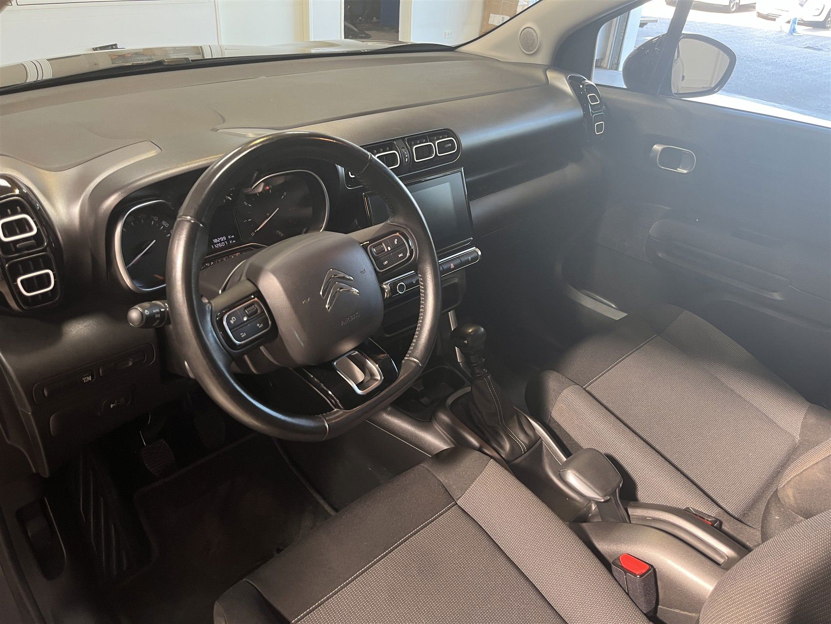 Billede af Citroën C3 Aircross 1,5 Blue HDi Platinum start/stop 100HK Van