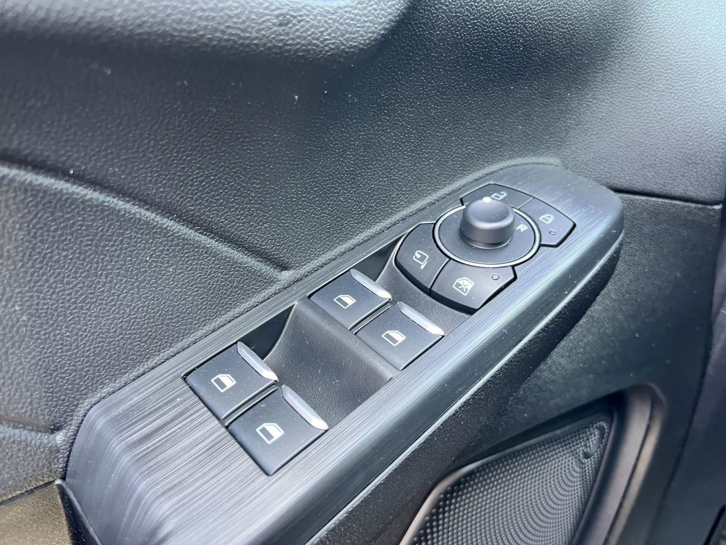 Billede af Ford Kuga 2,5 Plugin-hybrid Graphite Tech CVT 225HK 5d Trinl. Gear