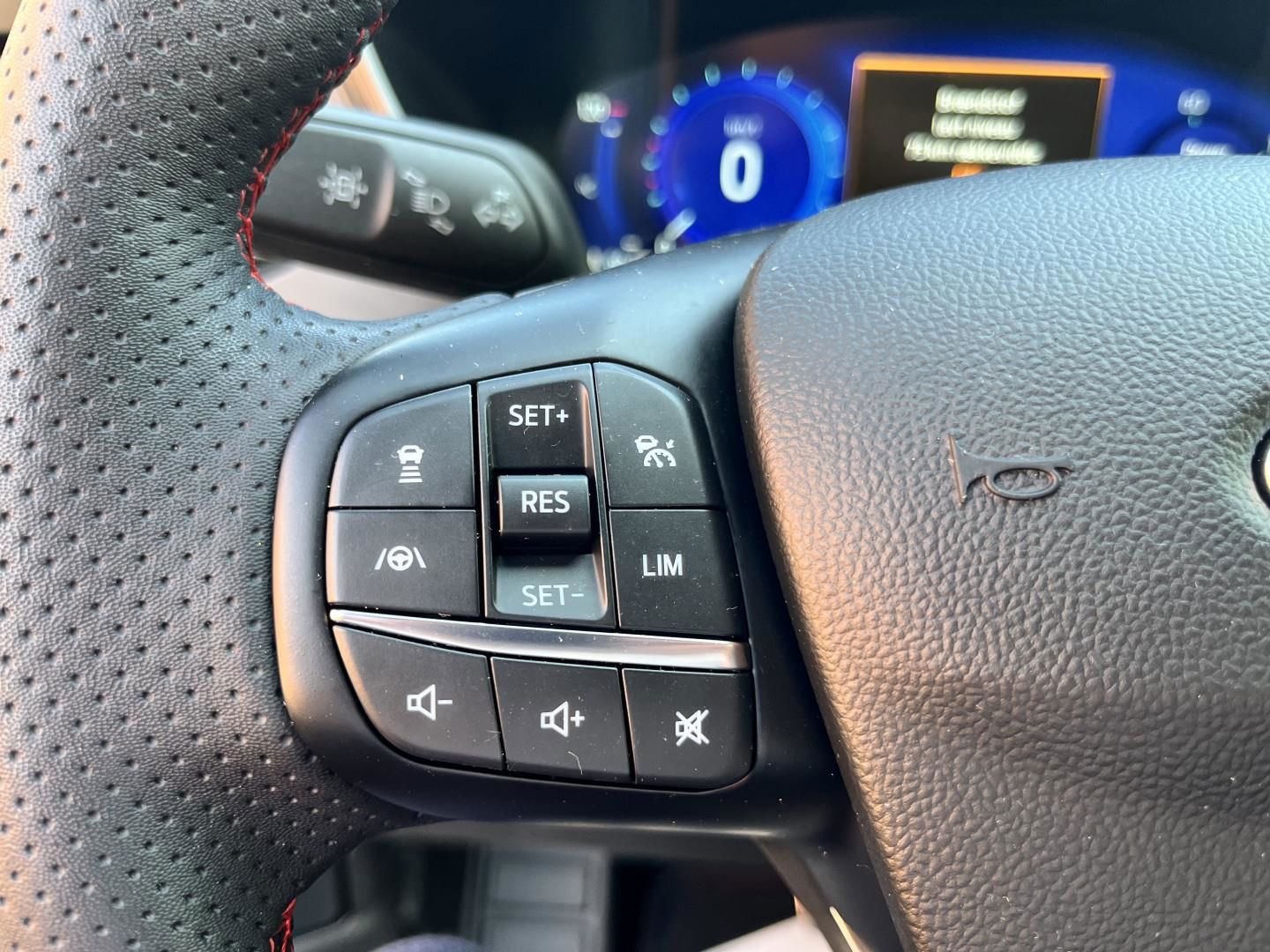 Billede af Ford Kuga 2,5 Plugin-hybrid Graphite Tech CVT 225HK 5d Trinl. Gear