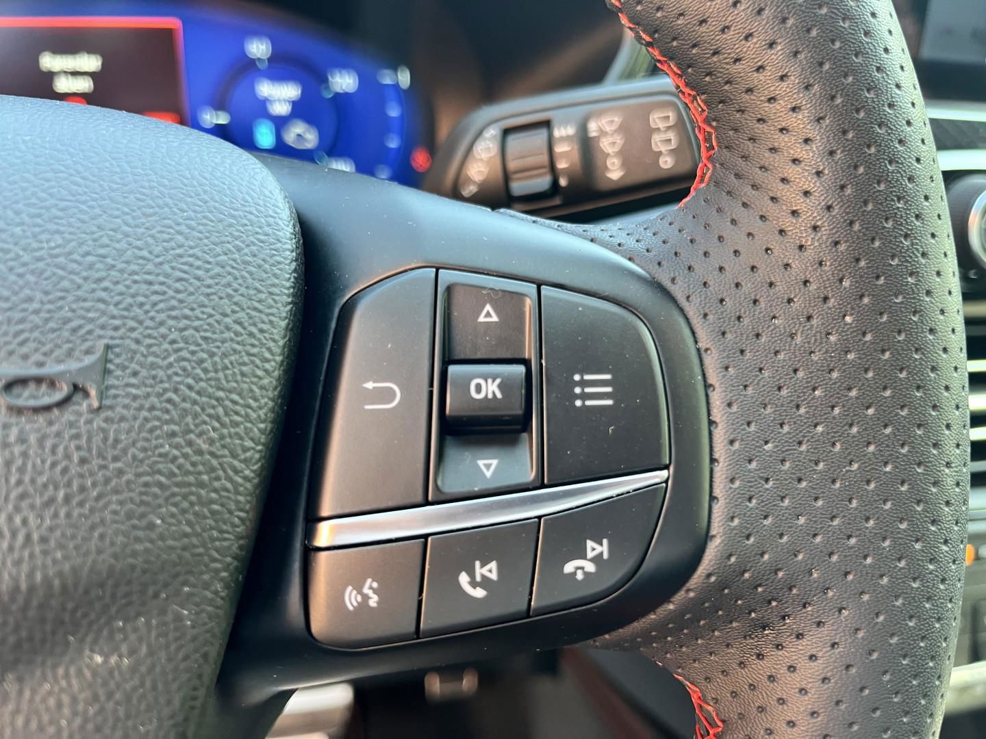 Billede af Ford Kuga 2,5 Plugin-hybrid Graphite Tech CVT 225HK 5d Trinl. Gear