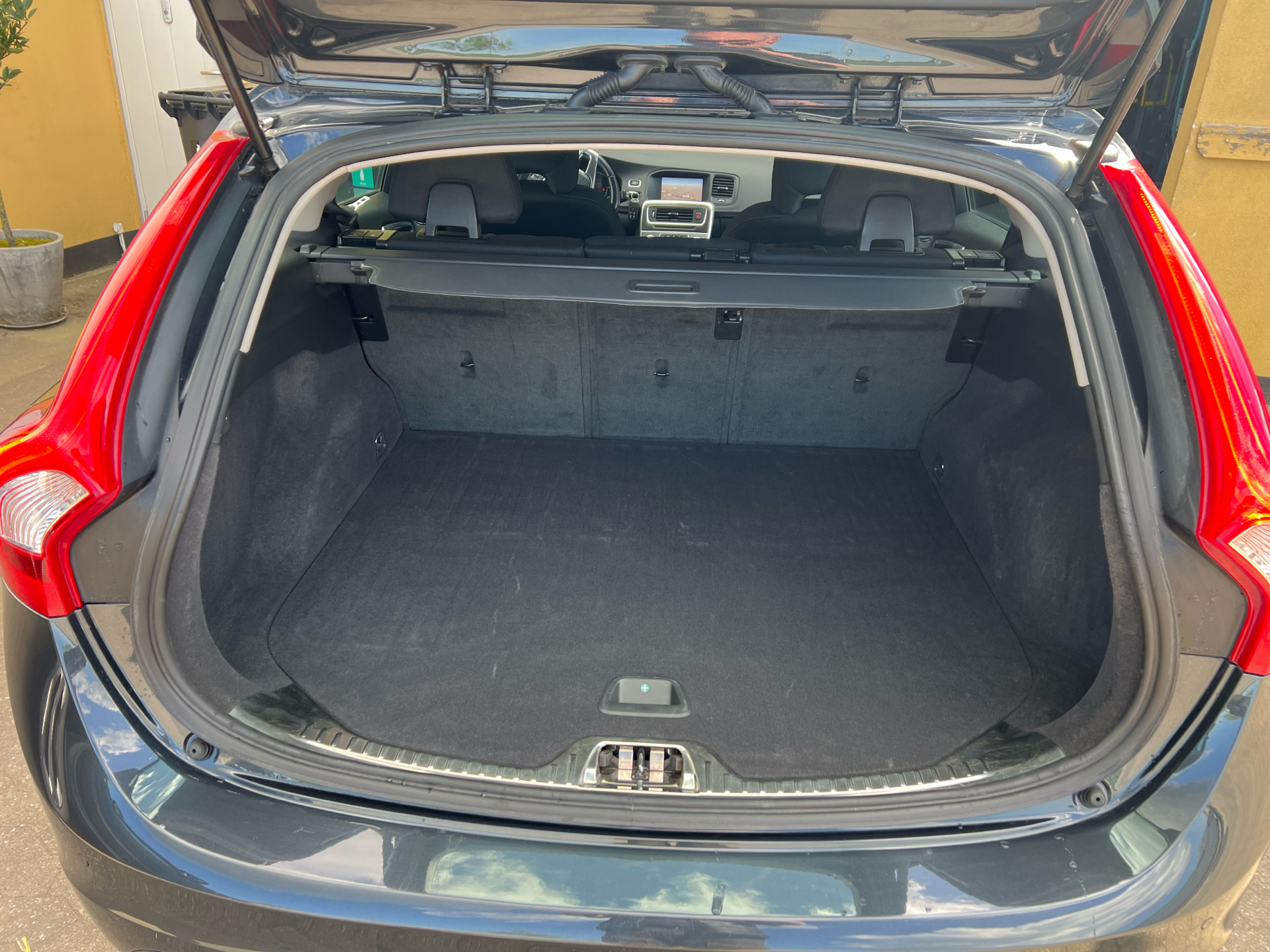 Billede af Volvo V60 2,0 T4 Momentum 190HK Stc 6g Aut.