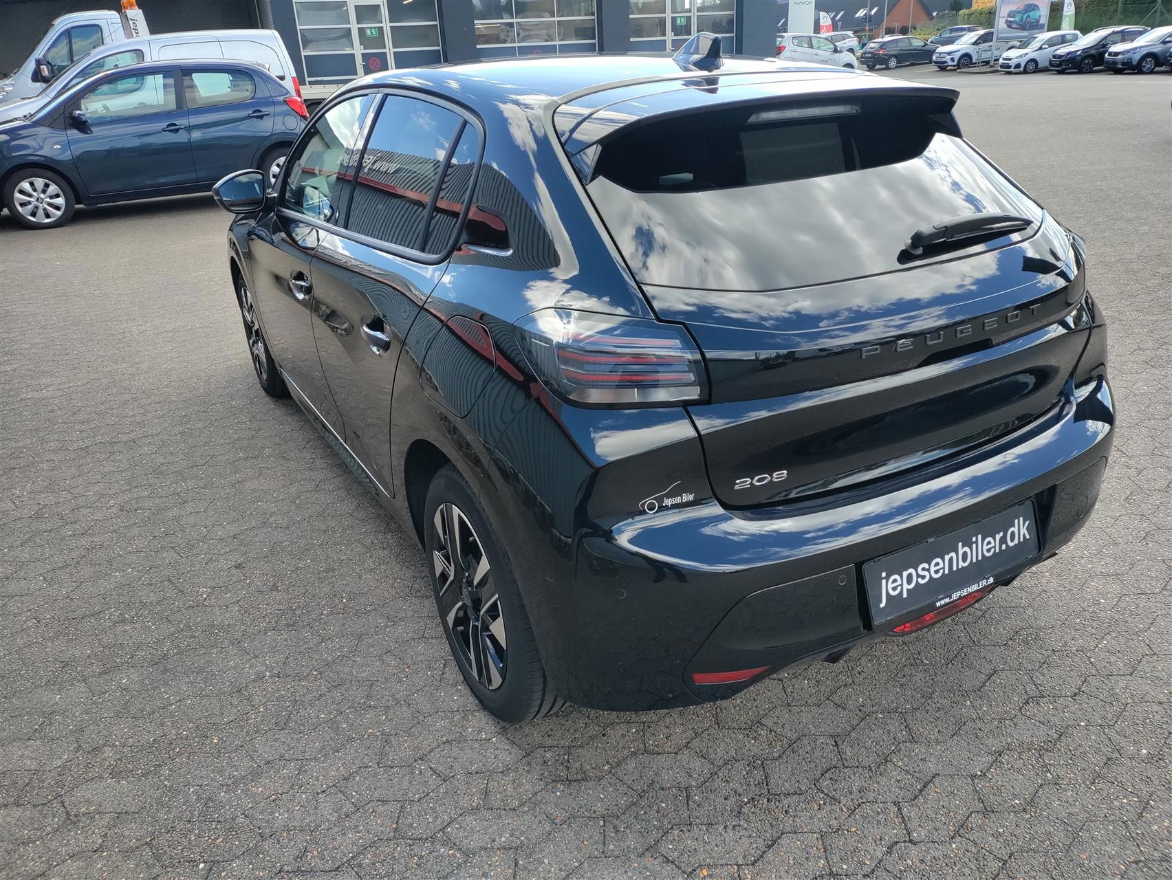 Billede af Peugeot 208 1,2 PureTech Allure+ 100HK 5d 6g