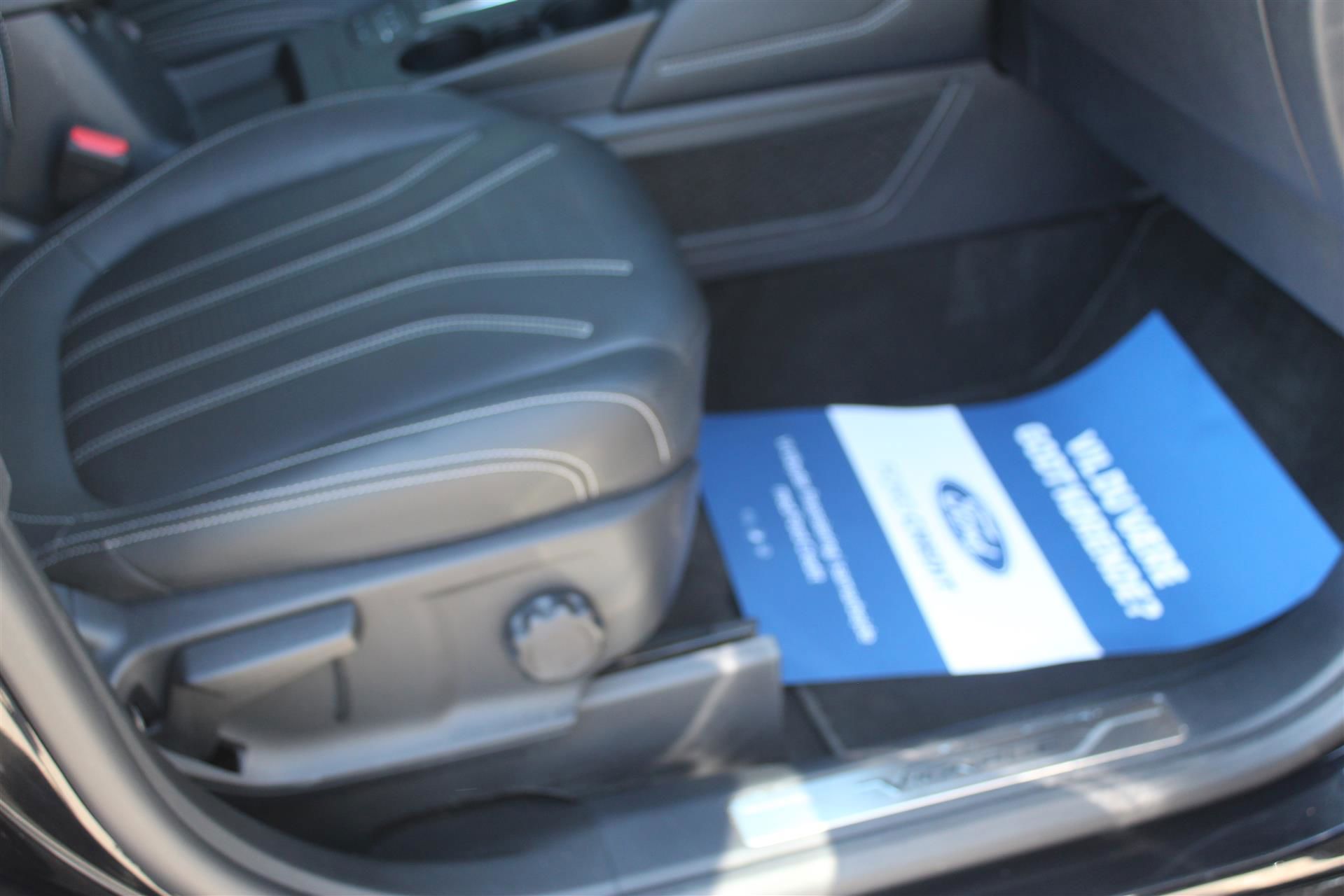 Billede af Ford Kuga 2,5 Plugin-hybrid Vignale CVT 225HK 5d Trinl. Gear