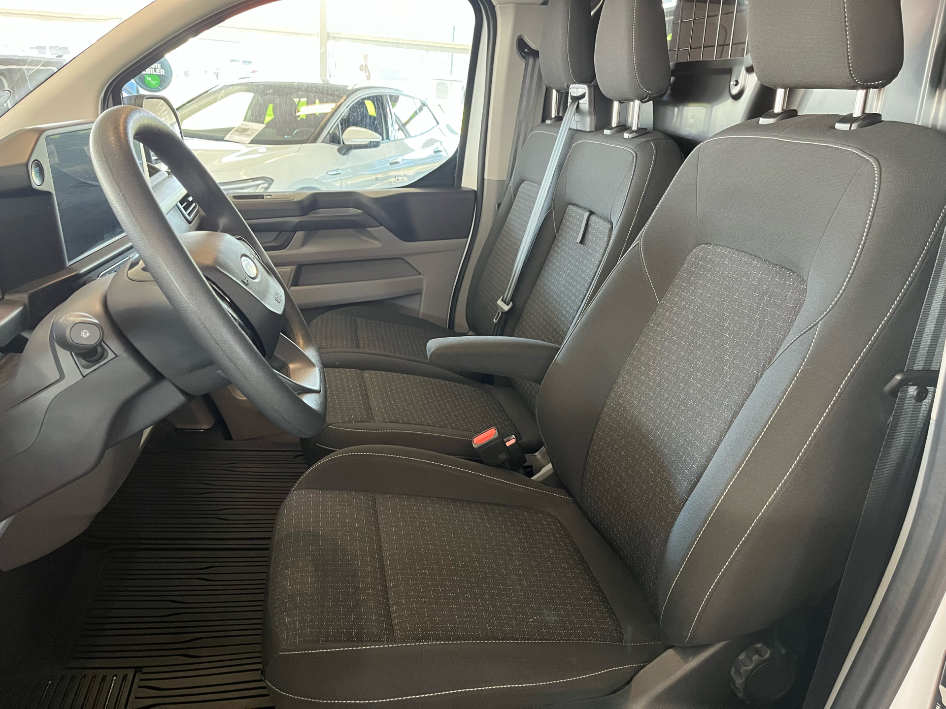 Billede af Ford Transit Custom 300 L2H1 2,0 EcoBlue Trend 136HK Van 8g Aut.