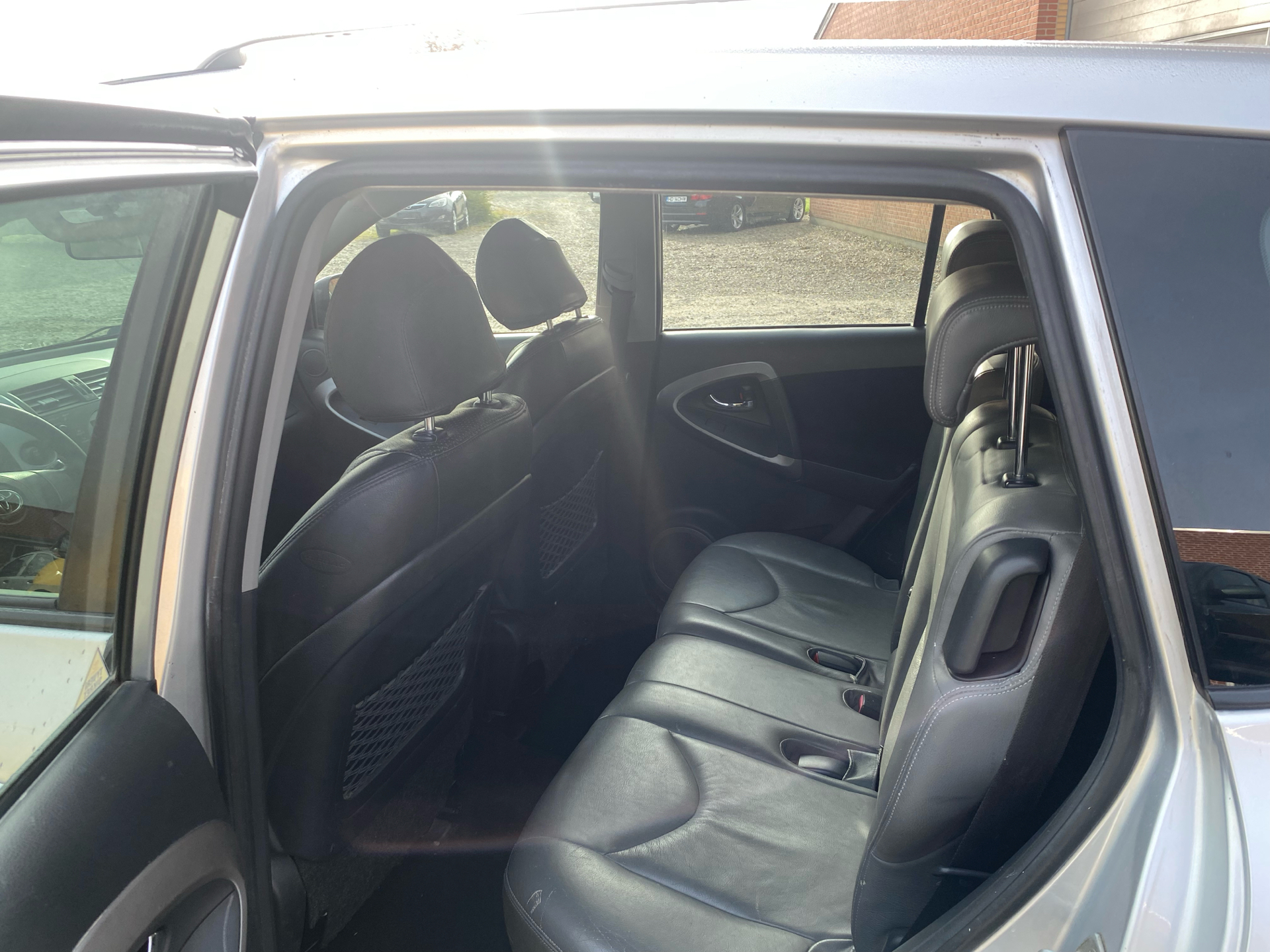 Billede af Toyota RAV4 Plus 2,0 VVT-I 4x4 152HK Van Aut.