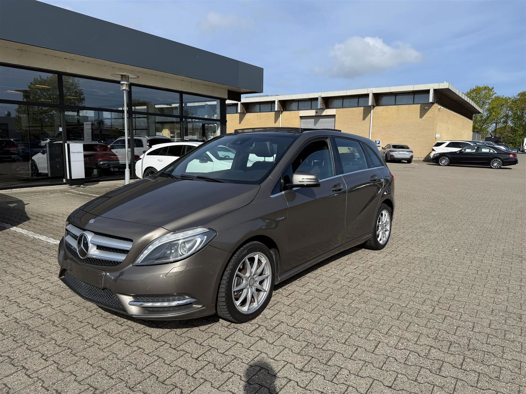 Billede af Mercedes-Benz B200 1,6 BlueEfficiency 156HK 5d 6g Aut.