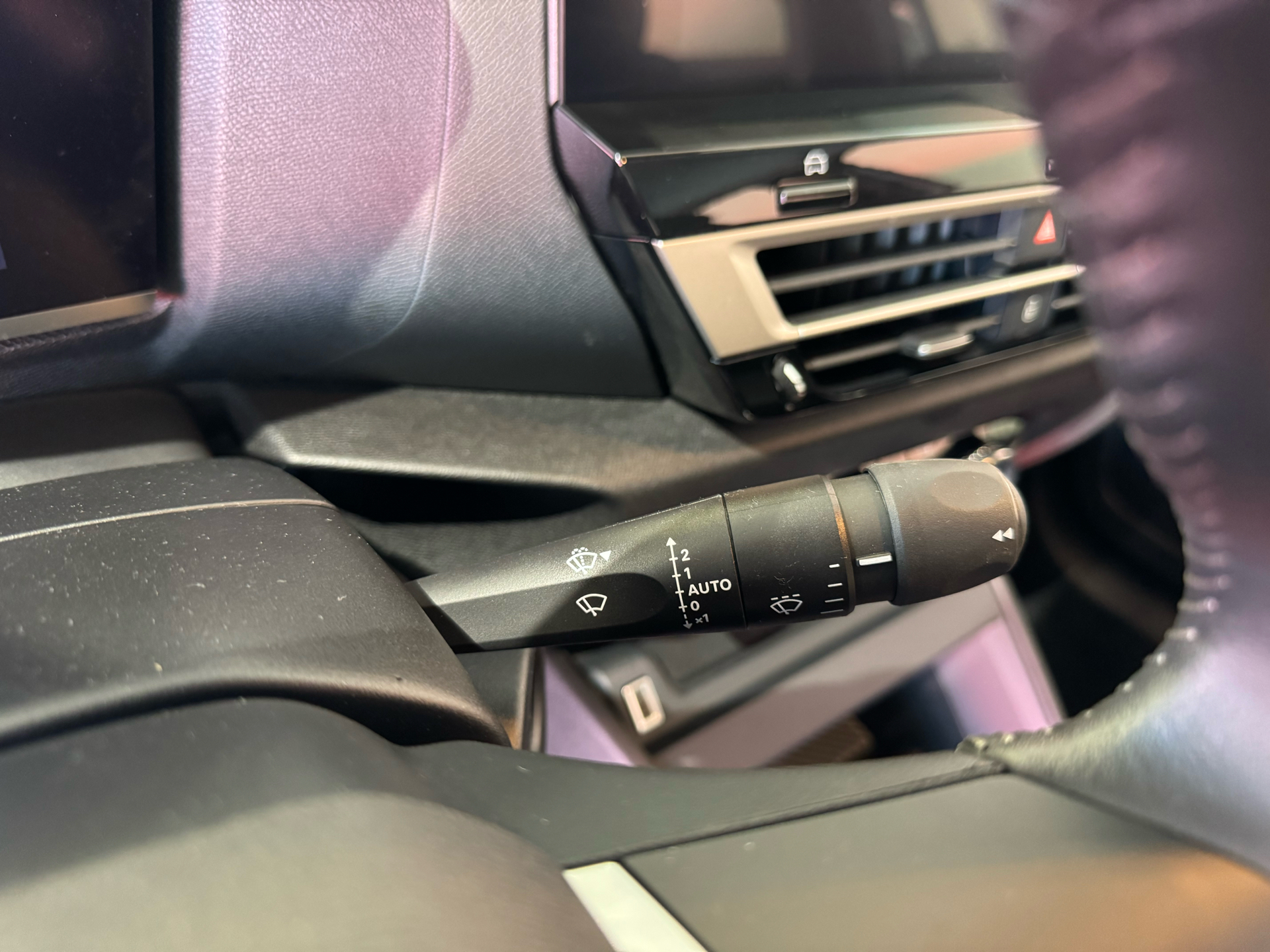 Billede af Citroën e-C4 EL You! 136HK 5d Aut.