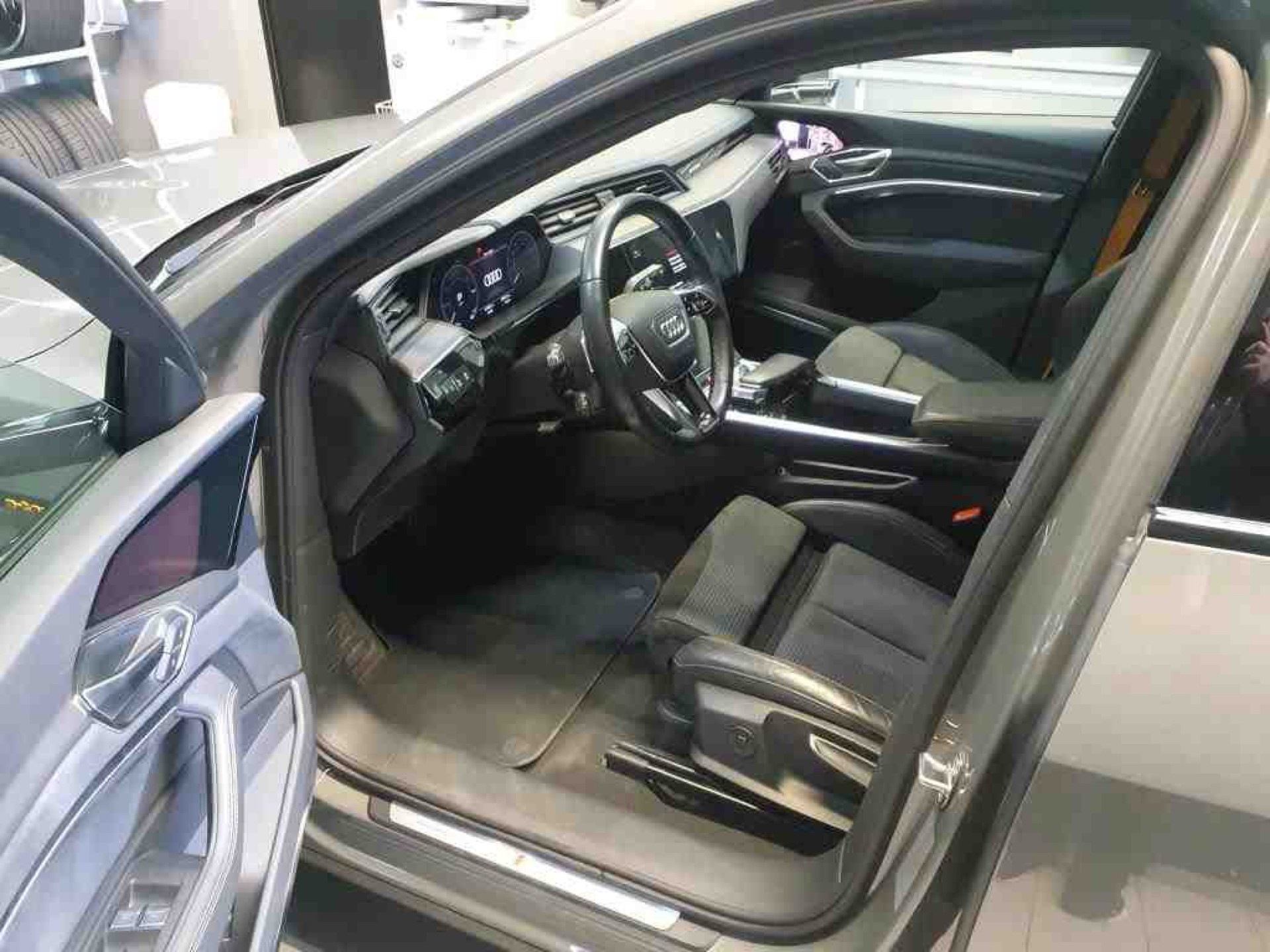 Billede af Audi E-tron 55 S Line Quattro 408HK 5d Aut.
