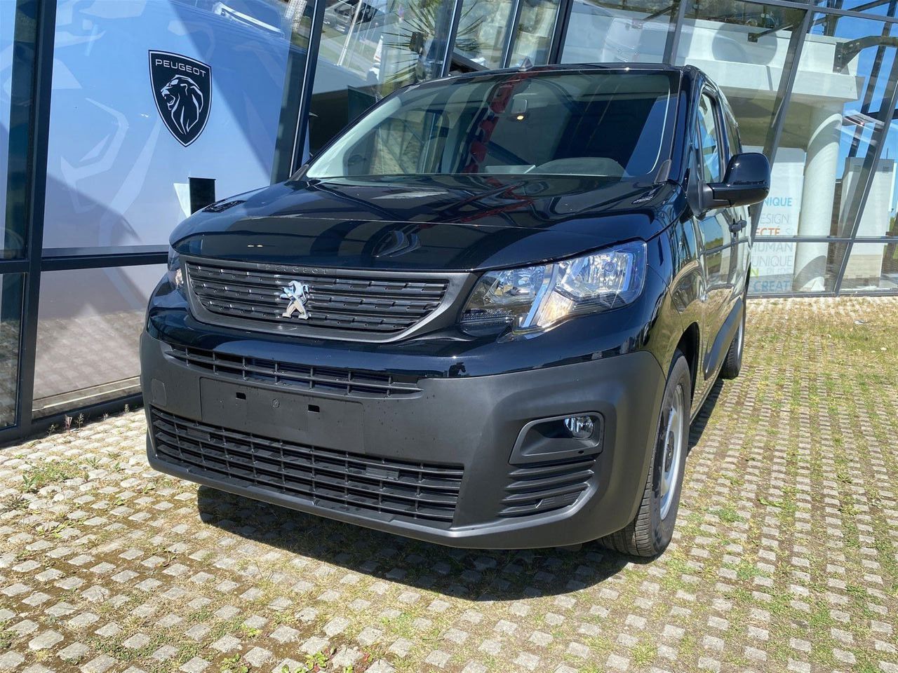 Billede af Peugeot e-Partner L1 V2 EL Plus 136HK Van Aut.