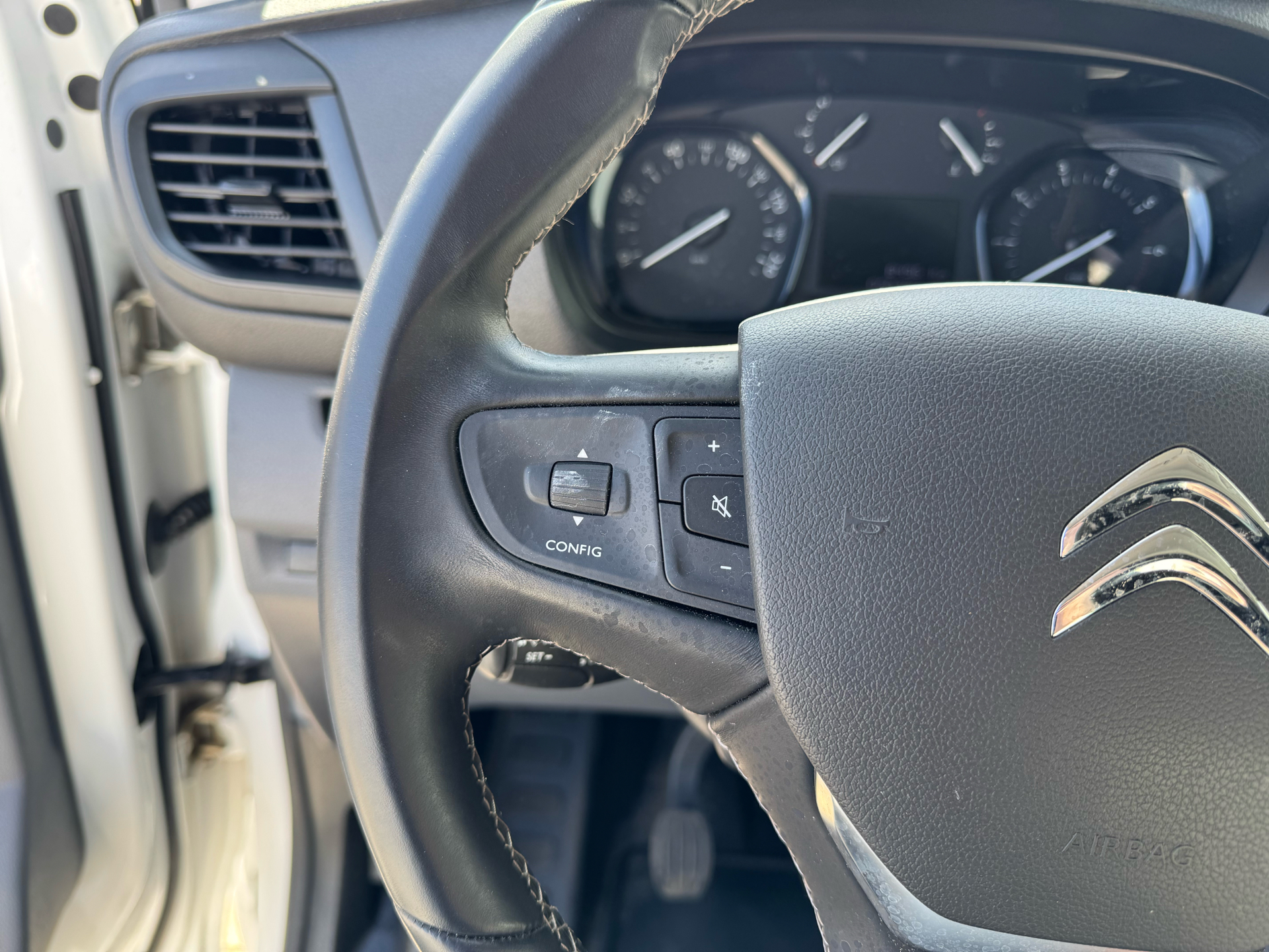 Billede af Citroën Jumpy L3 2,0 Blue HDi Masterline 122HK Van