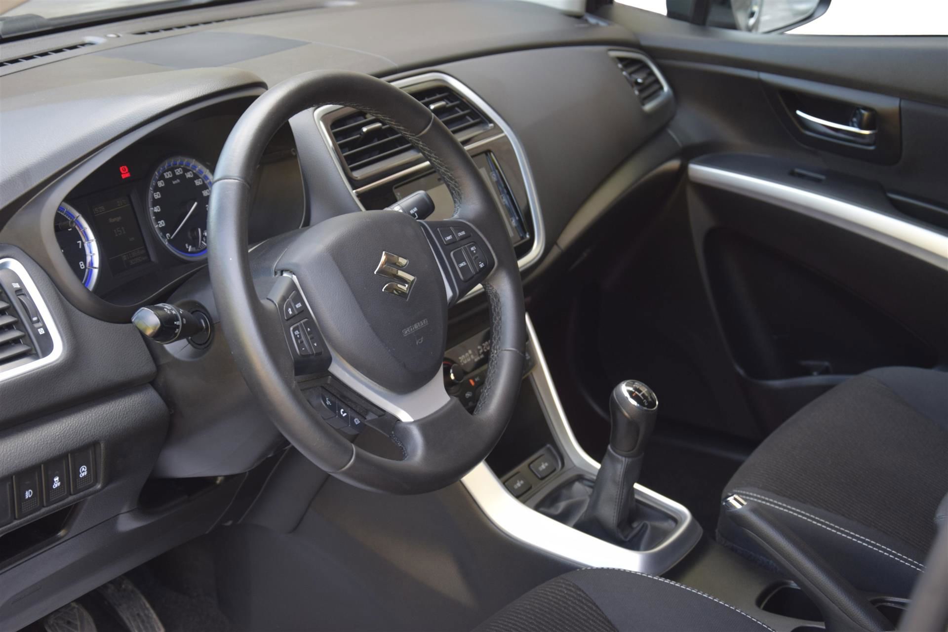 Billede af Suzuki S-Cross 1,0 Boosterjet Active 112HK 5d